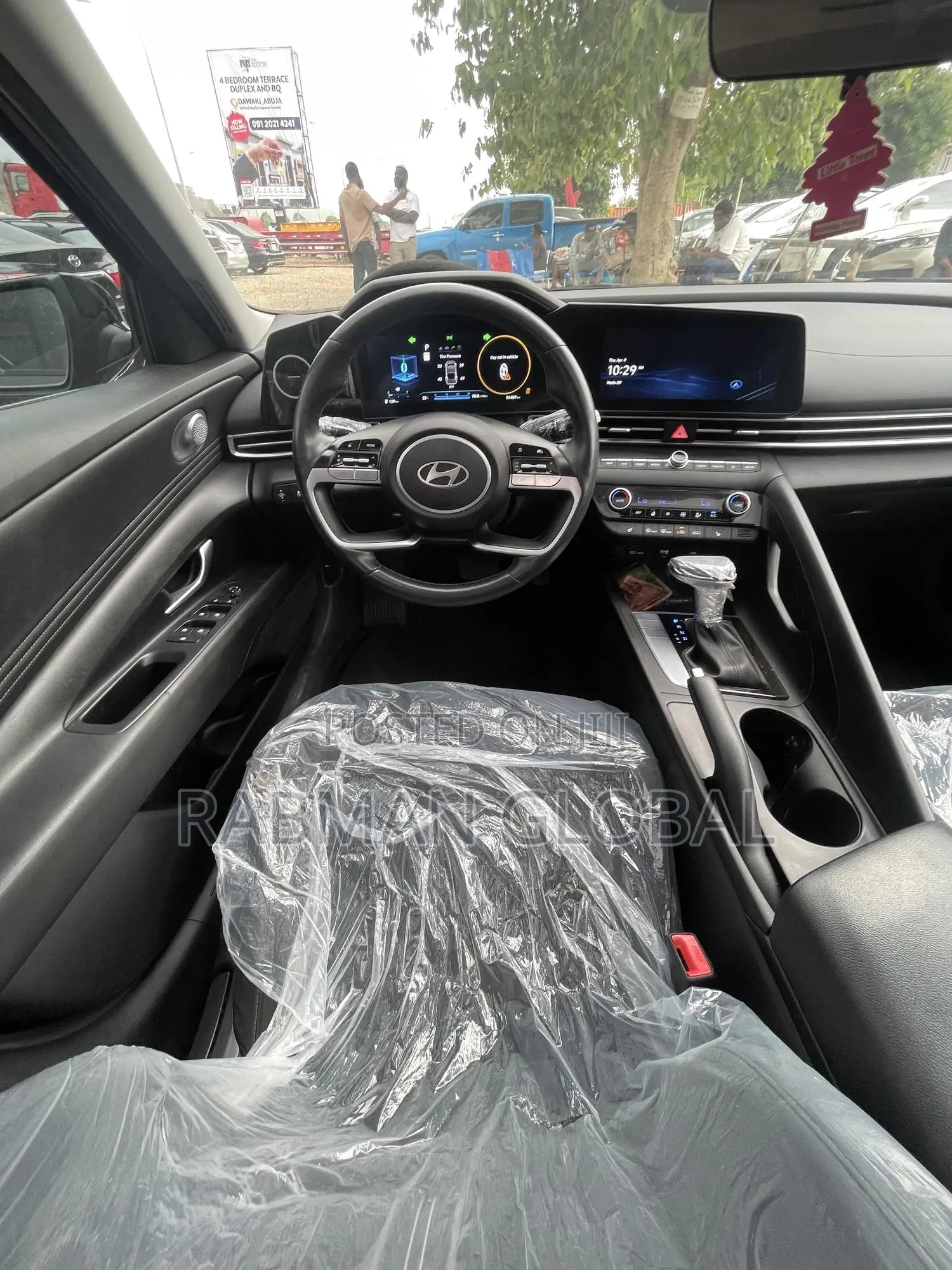 Hyundai Elantra 2024 Black