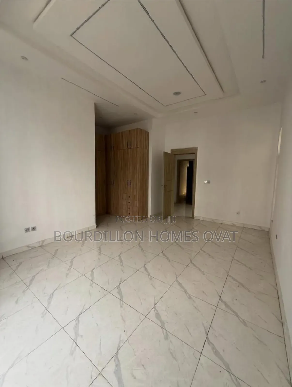 4bdrm Duplex in Ikota Lekki Lagos for rent