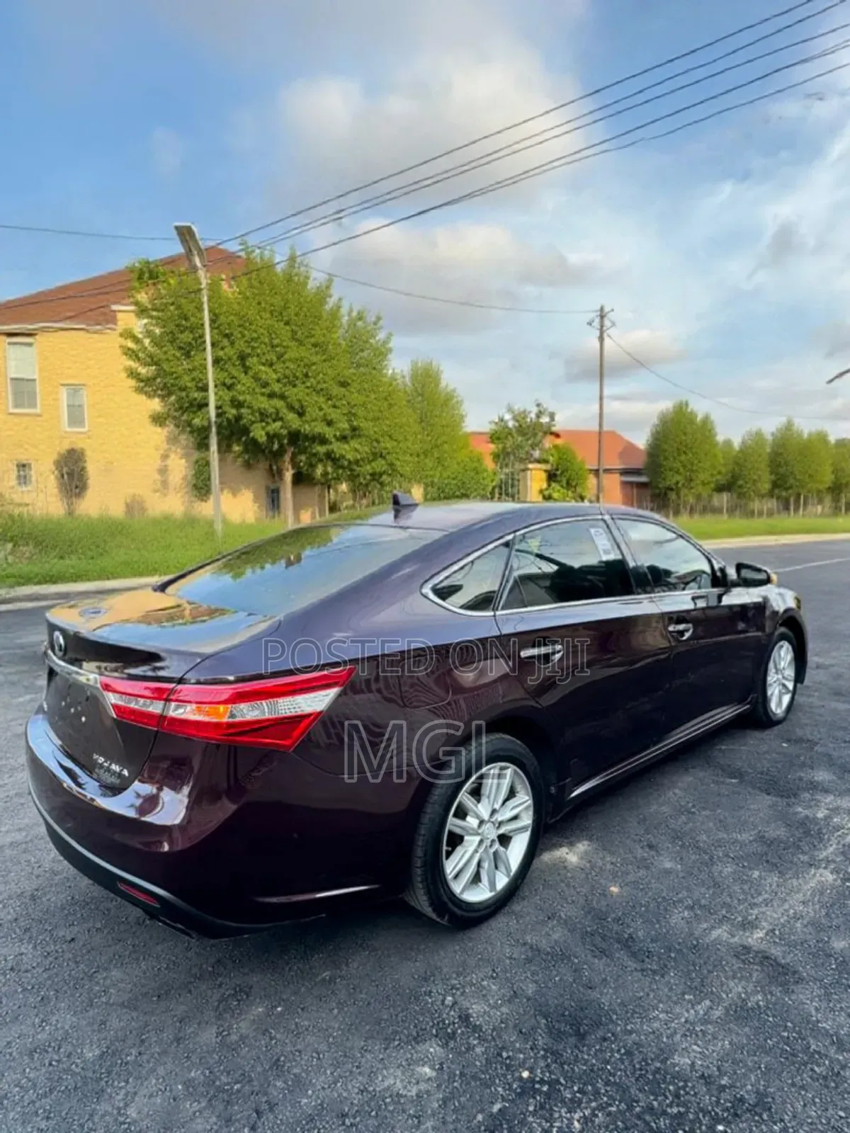 Toyota Avalon 2015 Red