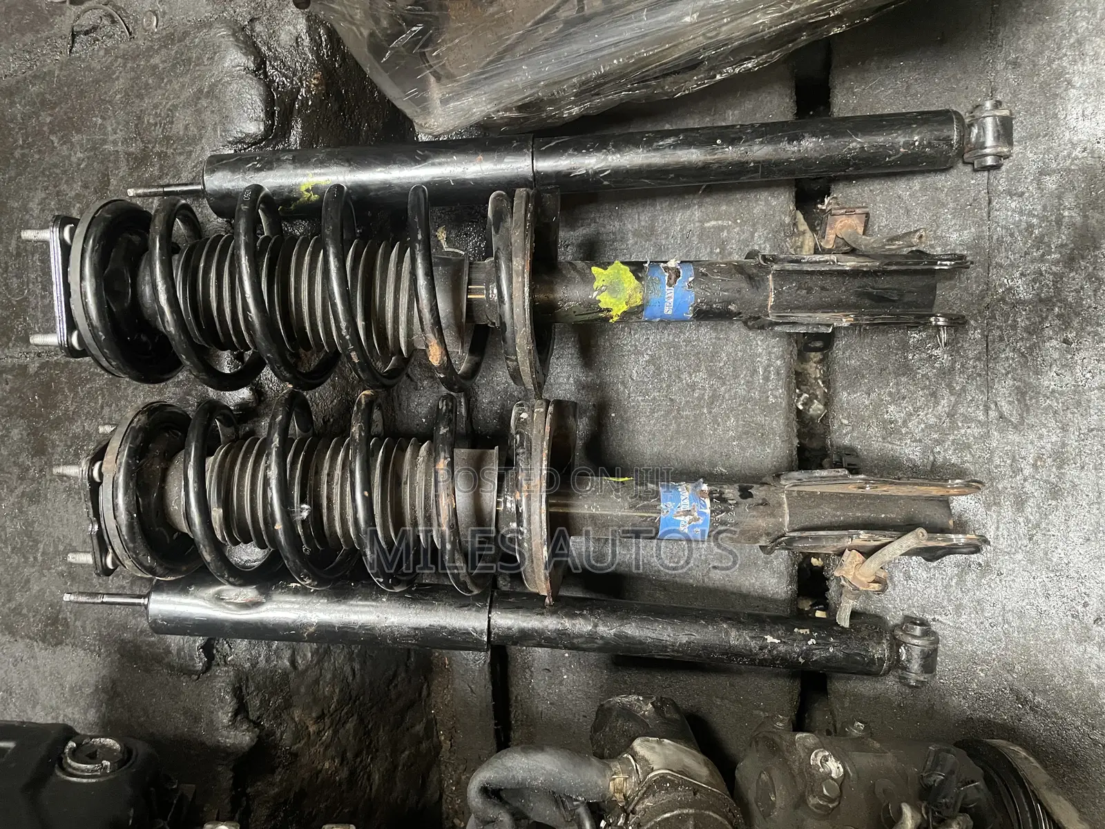 Mazda Cx9 Front and Back Shocks