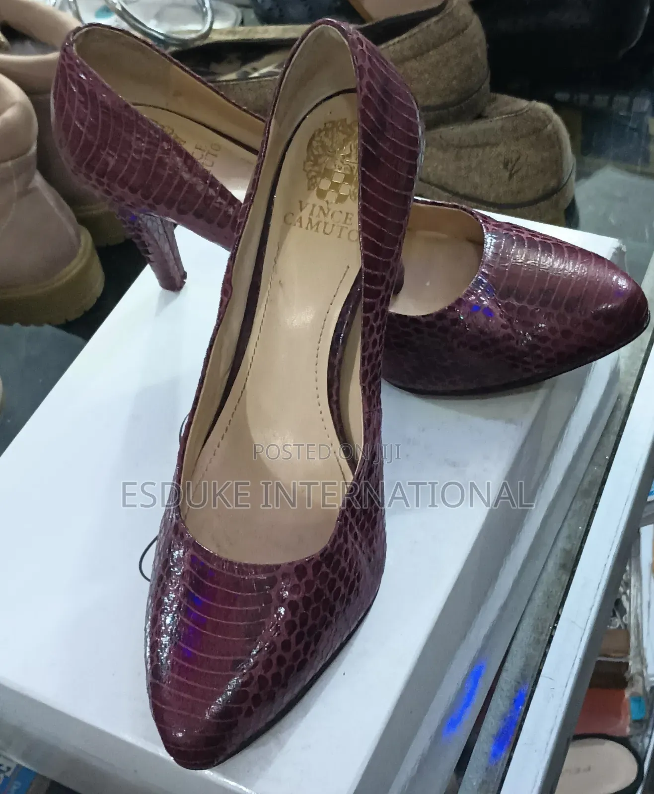 Cole Haan Ladies Shoe