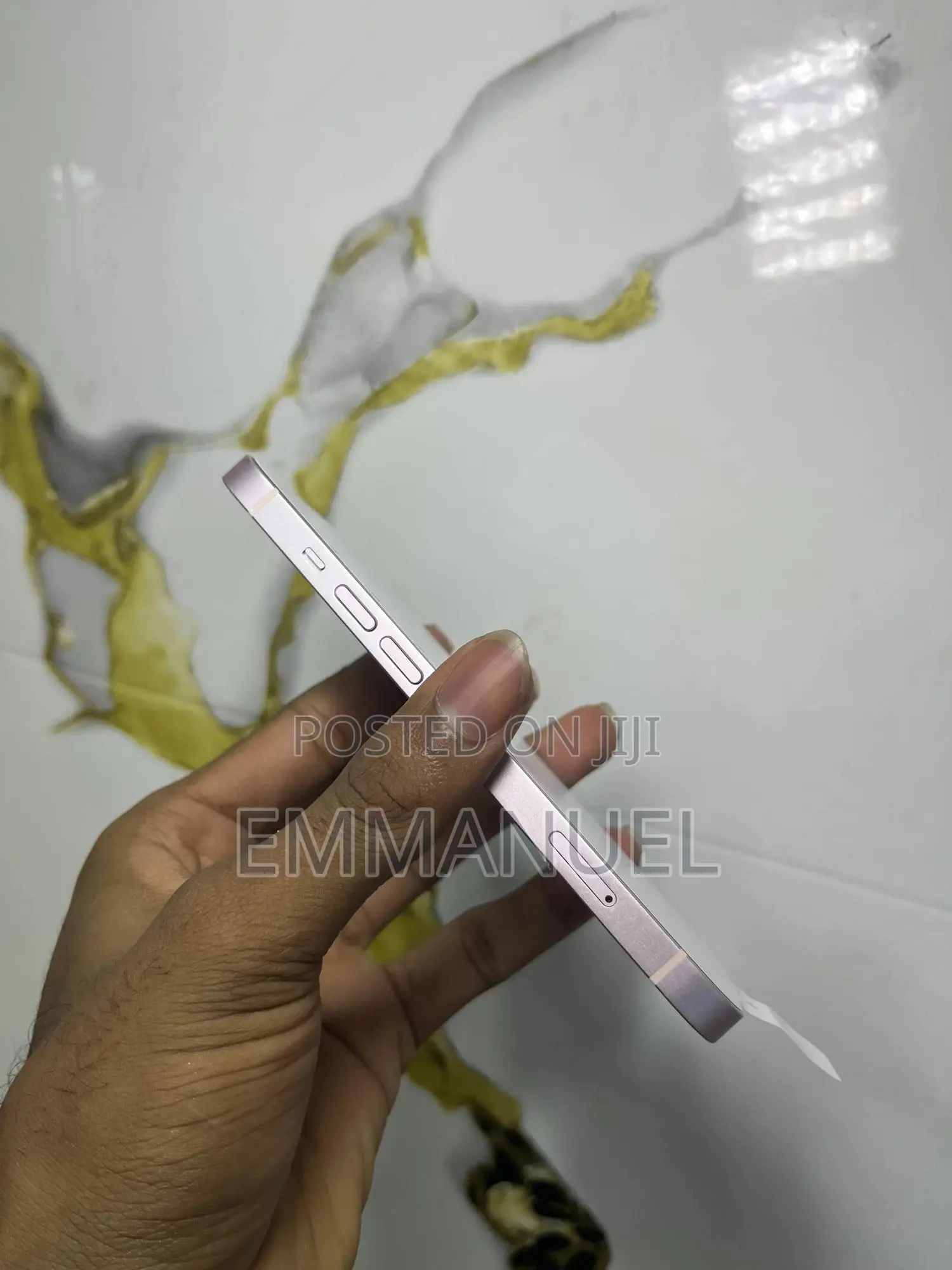 New Apple iPhone 13 128 GB Pink