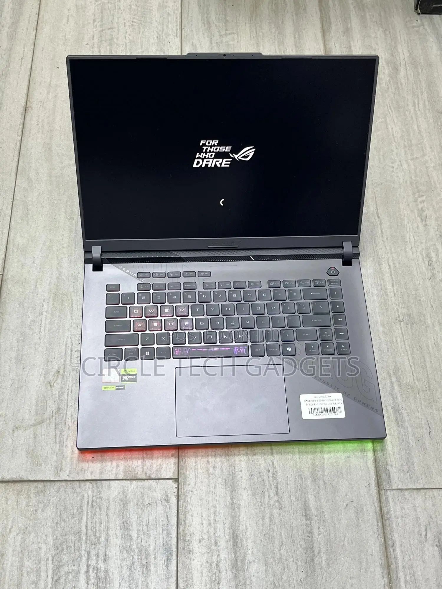 Laptop Asus ROG Strix G16 G614 32GB AMD Ryzen 9 SSD 1T