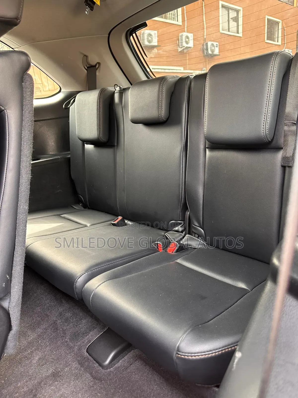 Toyota Highlander XLE V6 4x4 (3.5L 6cyl 6A) 2016 Gold