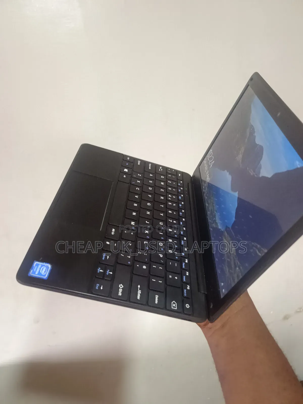 Laptop Geo Geobook 1E 4GB Intel Celeron SSD 60GB
