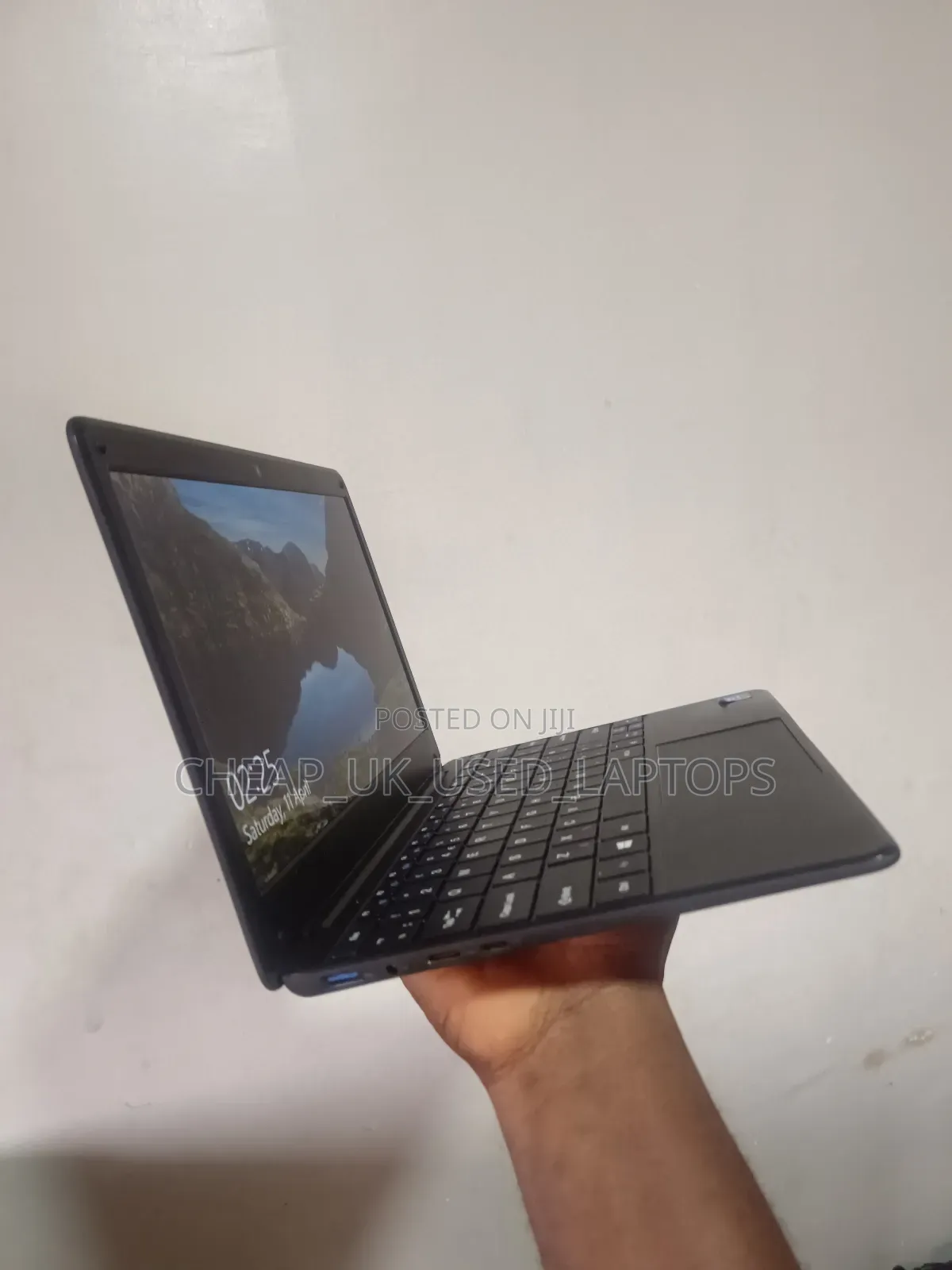 Laptop Geo Geobook 1E 4GB Intel Celeron SSD 60GB