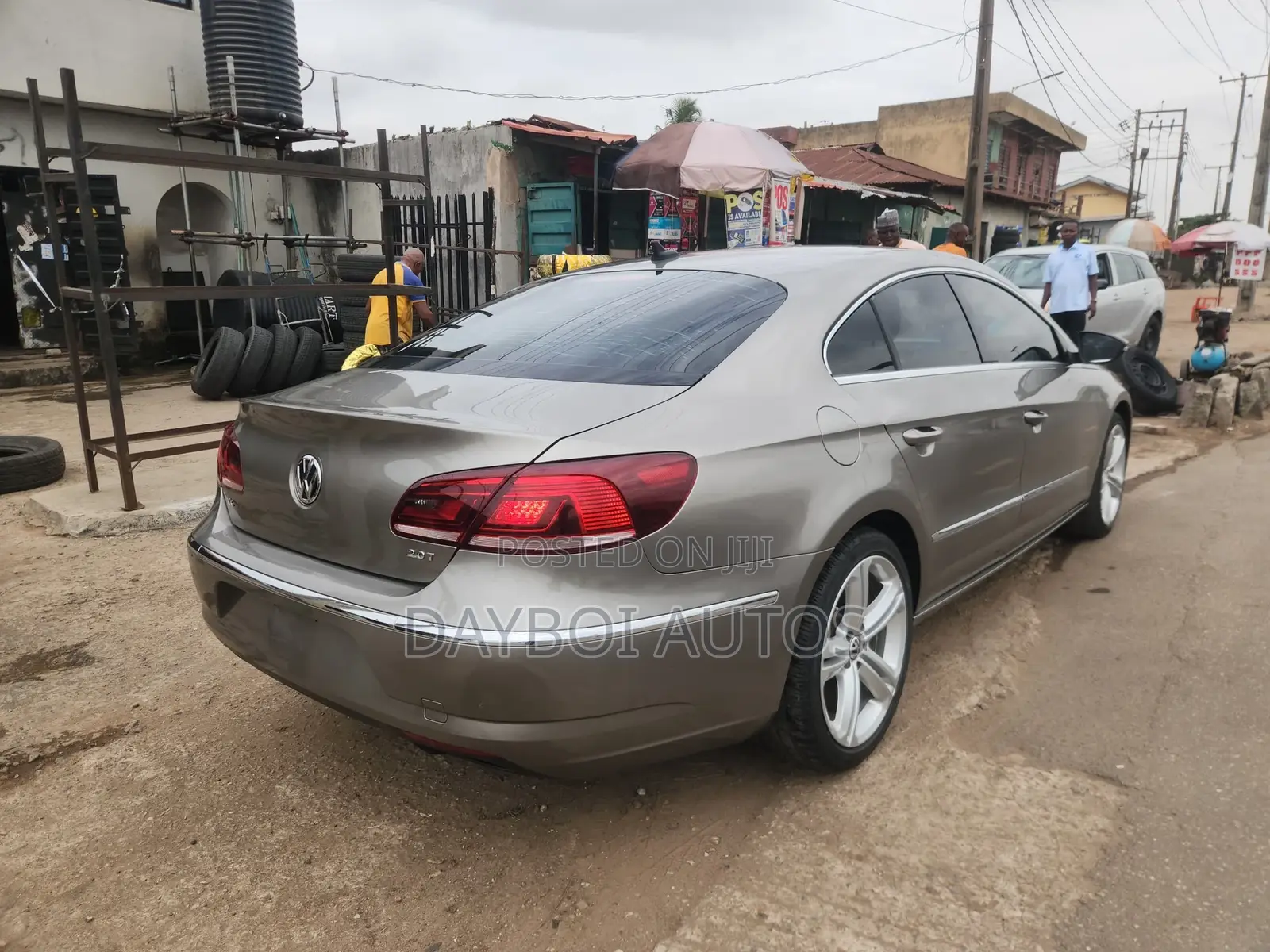 Volkswagen Passat 2013 Silver