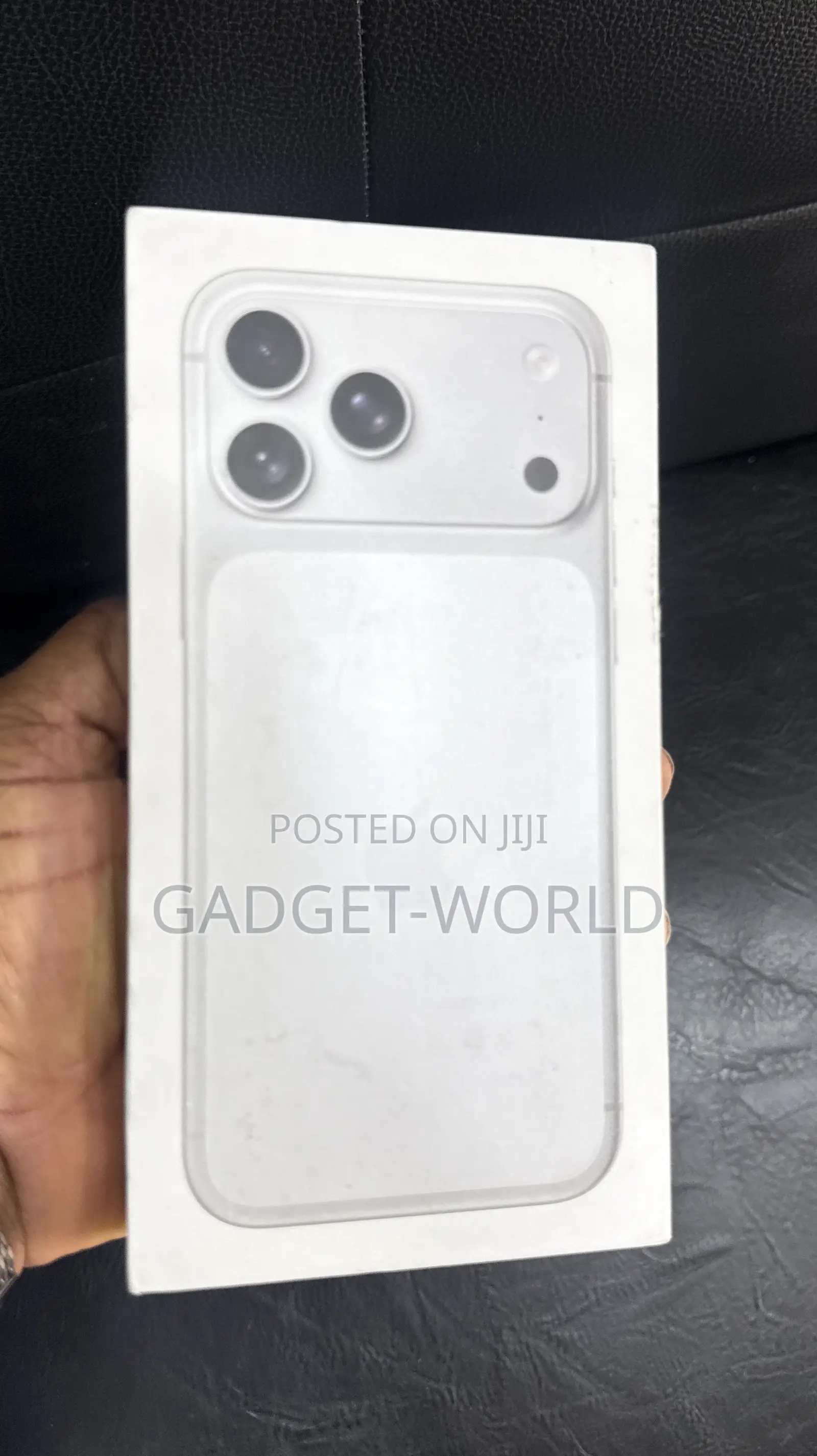 New Apple iPhone 17 Pro Max 256 GB Silver