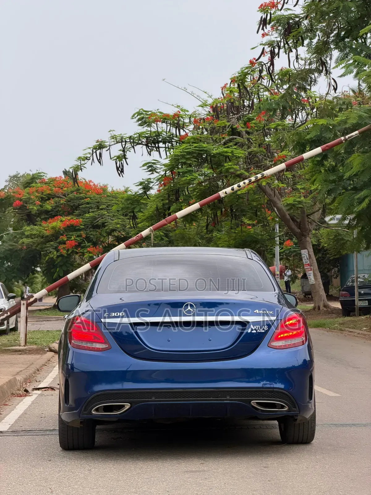 Mercedes-Benz C300 Base C300 AWD 4MATIC Sedan 2018 Blue