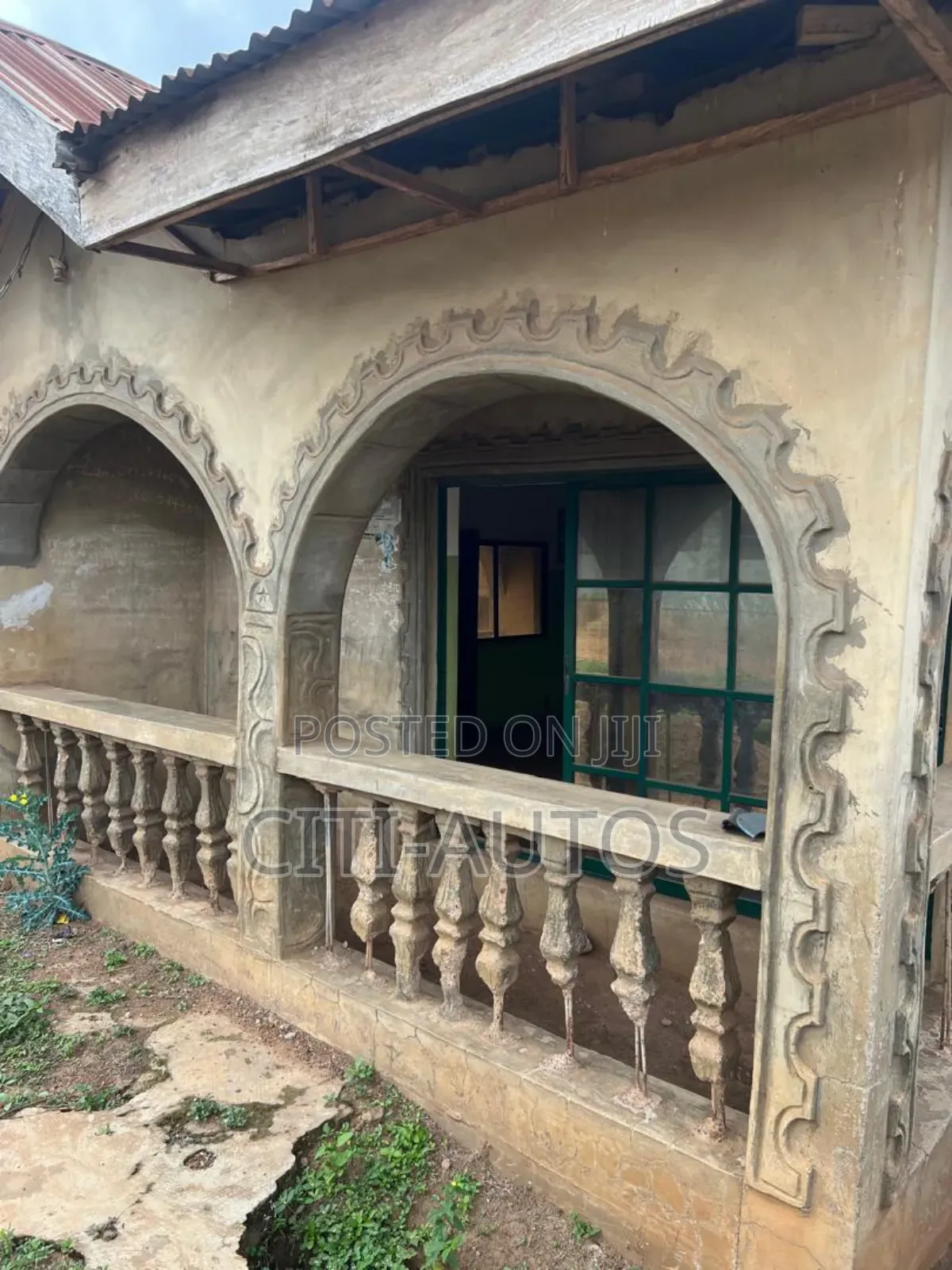 4bdrm Block of Flats in Peace Estate, Ibadan for sale