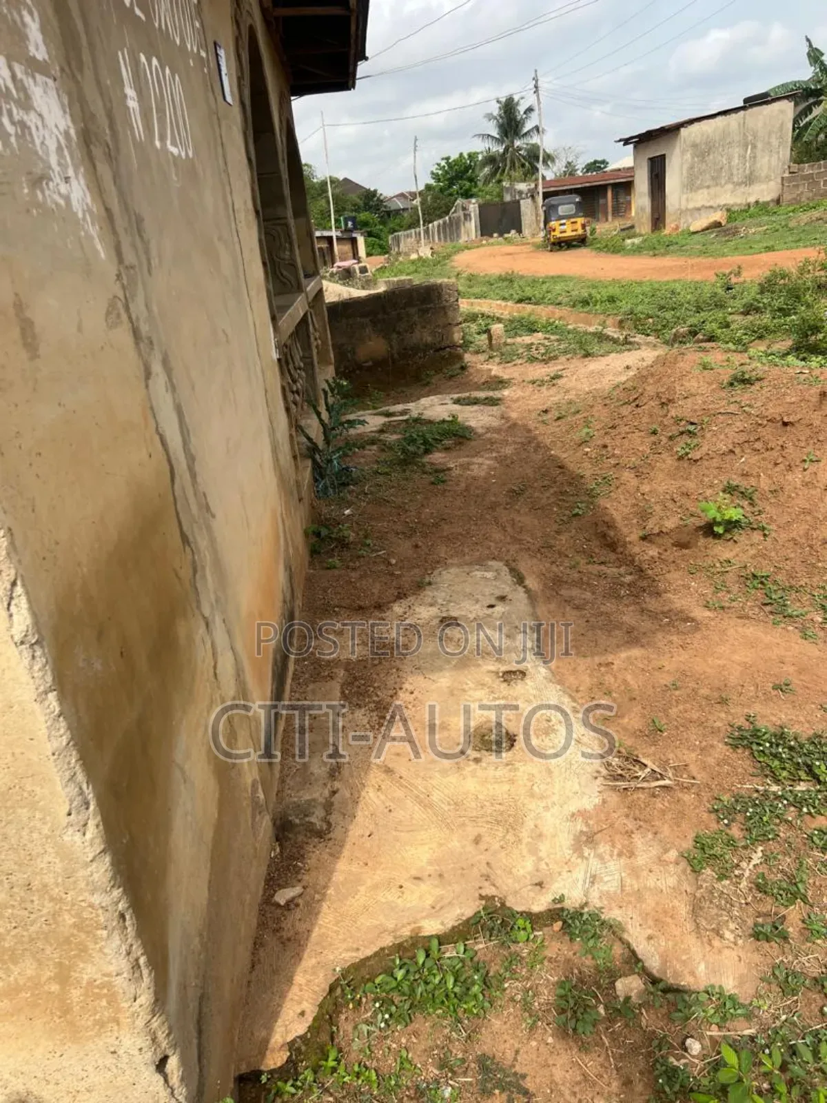 4bdrm Block of Flats in Peace Estate, Ibadan for sale