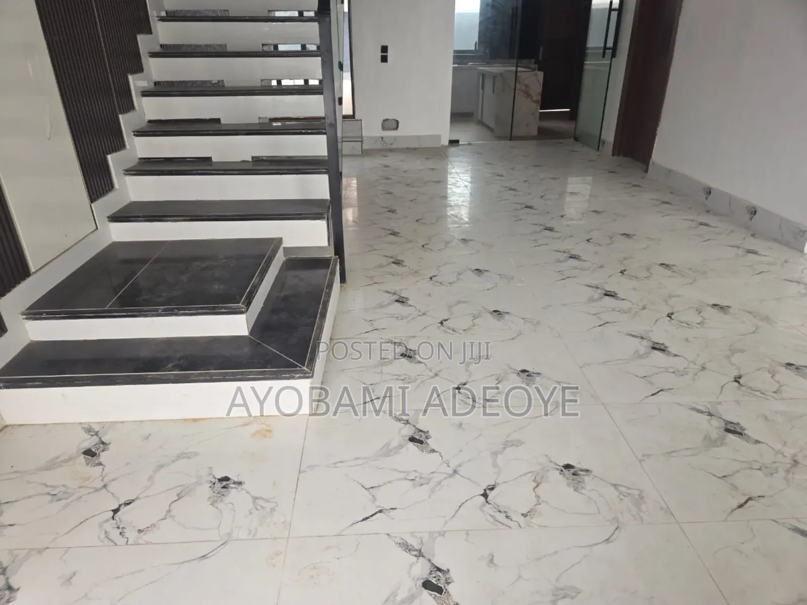 4bdrm Duplex in Secure Estate At for sale