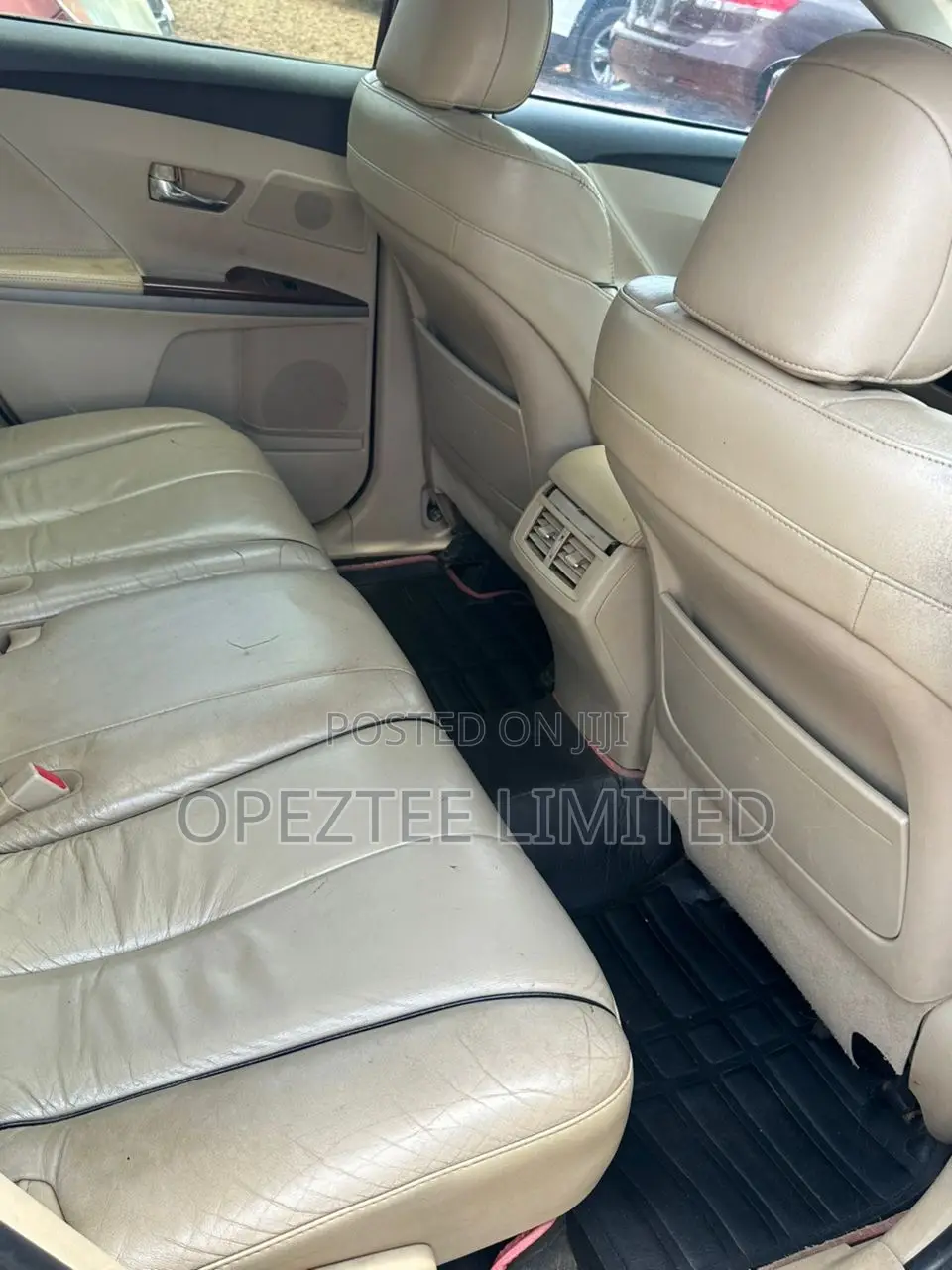 Toyota Venza V6 AWD 2010 Black
