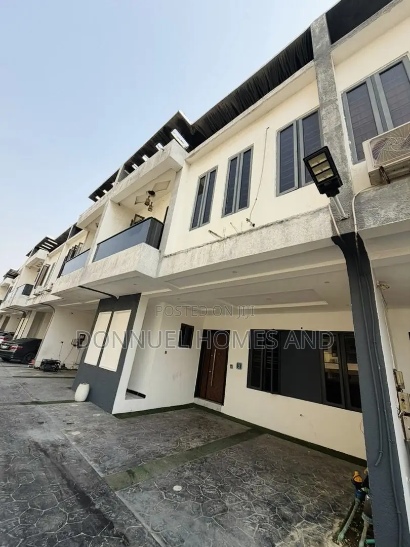 4bdrm Townhouse / Terrace in Ikate for rent