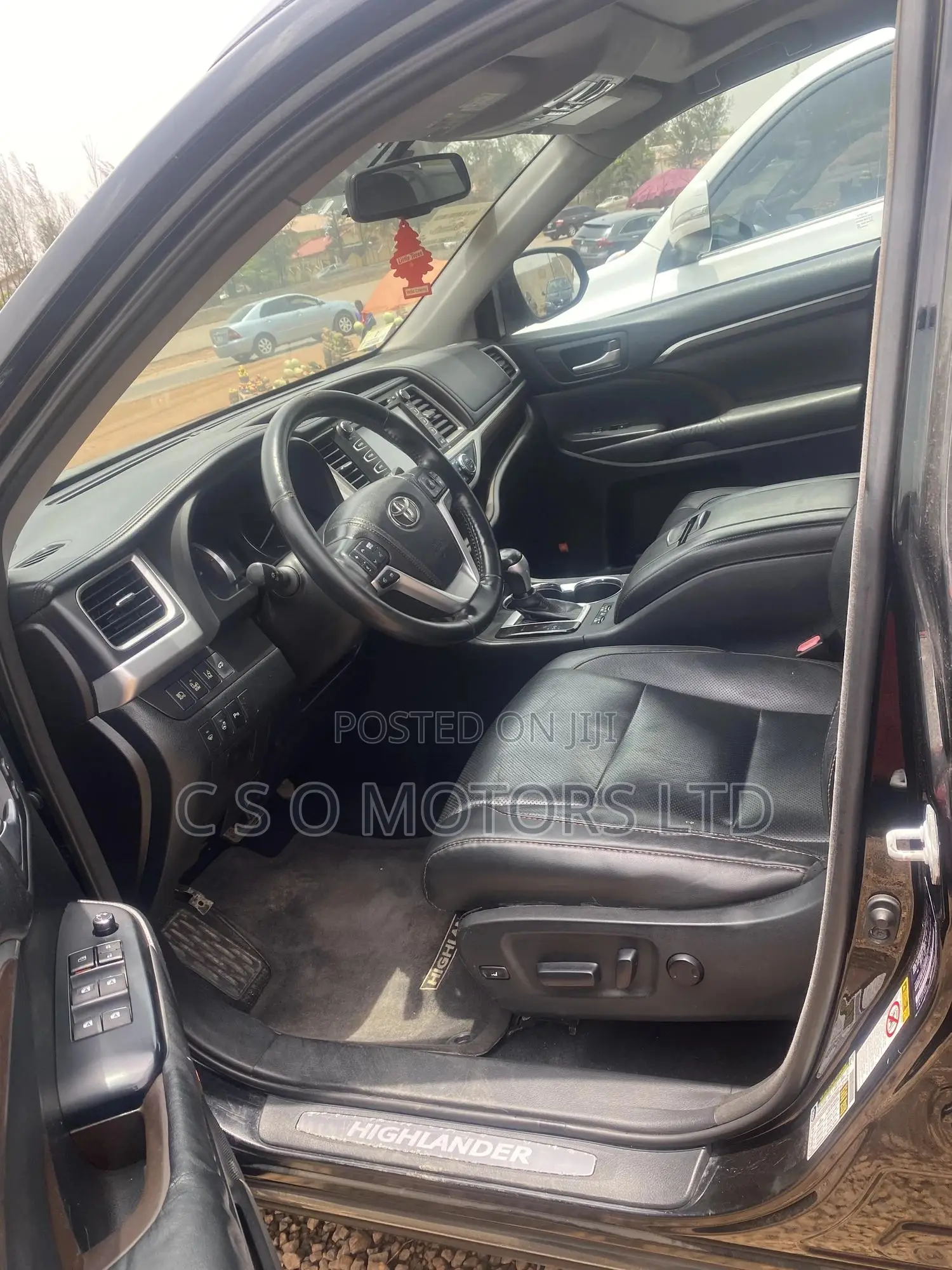 Toyota Highlander XLE V6 4x2 (3.5L 6cyl 6A) 2016 Black