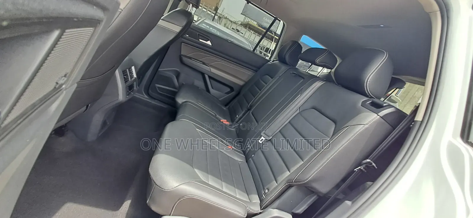 Volkswagen Atlas 3.6L V6 SEL Premium R-Line 4MOTION 2023 White
