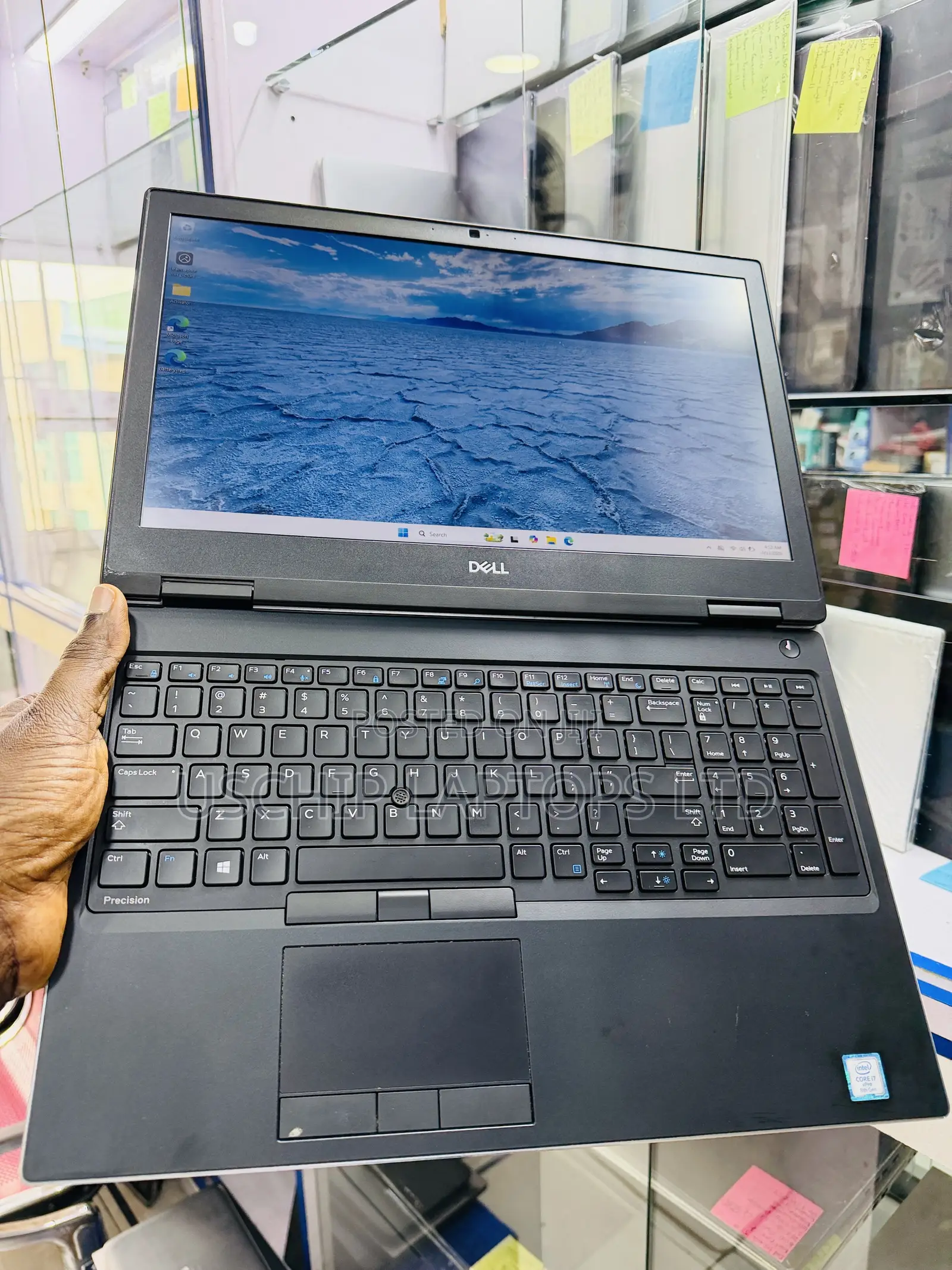 Laptop Dell Precision 7530 16GB Intel Core i7 SSD 256GB