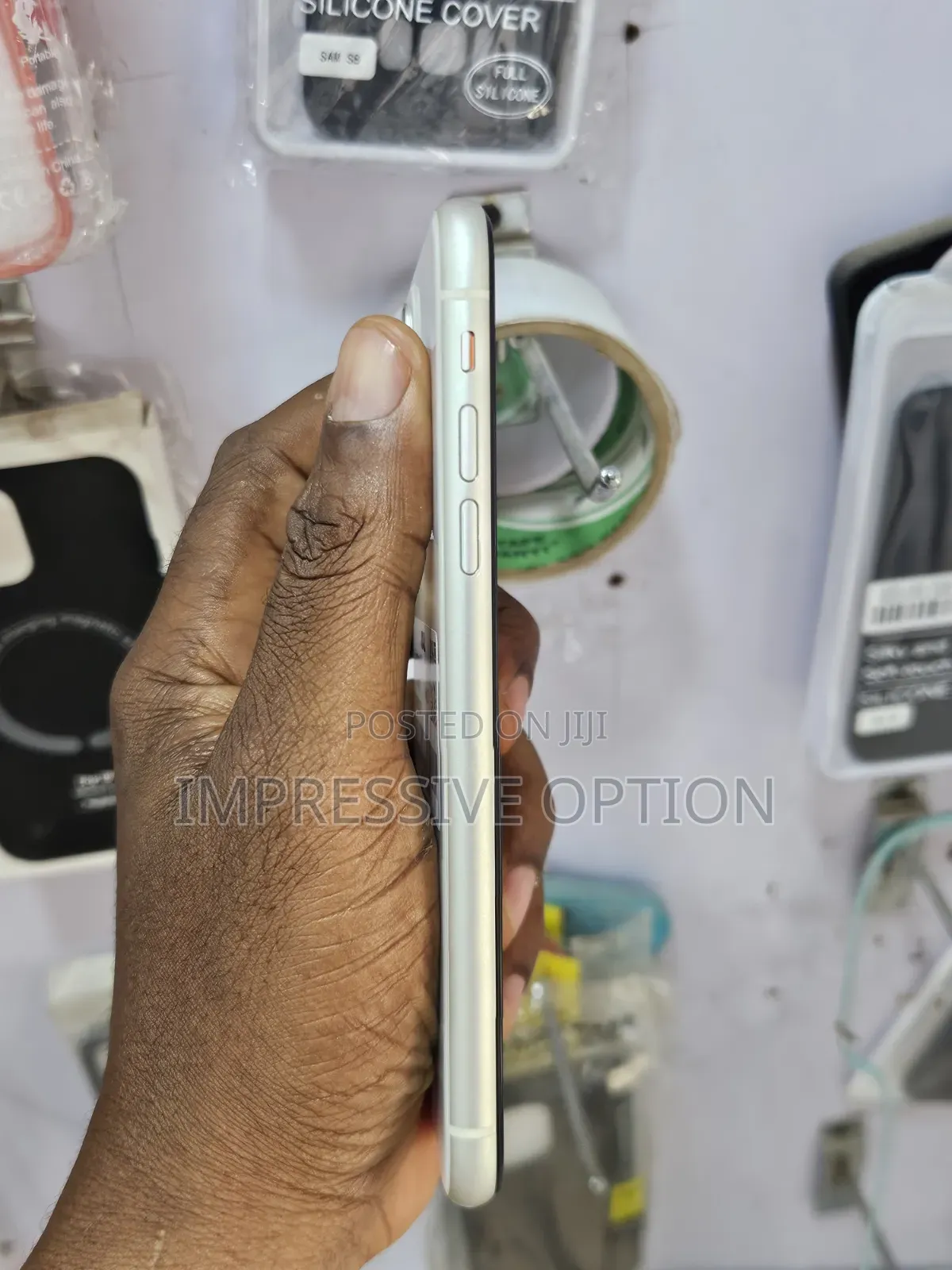 Apple iPhone 11 64 GB
