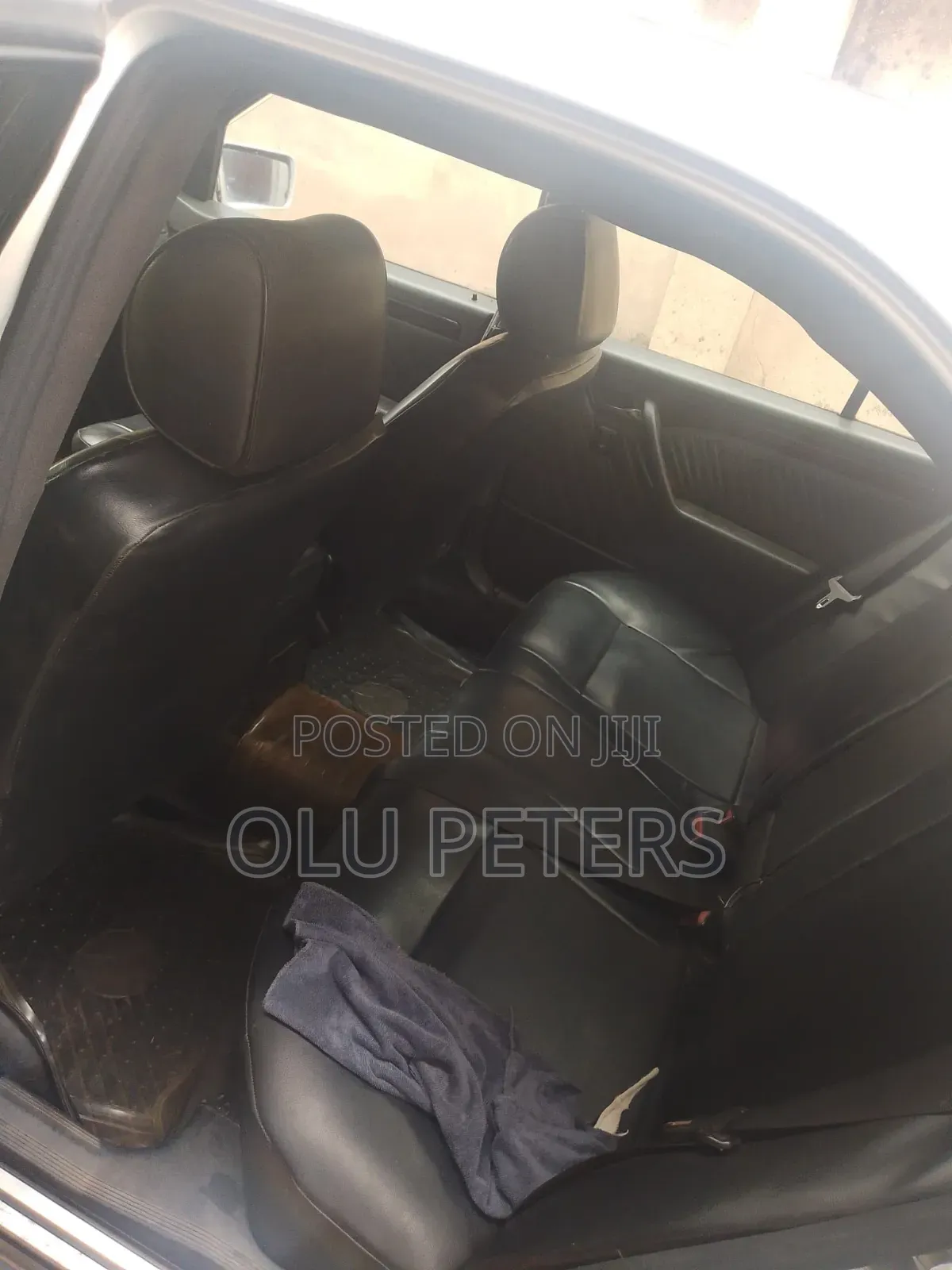 Mercedes-Benz C180 2009 Silver