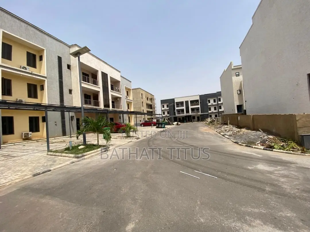 2bdrm Block of Flats in Kaura for rent