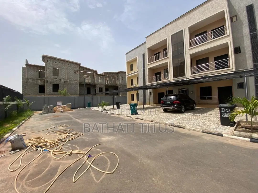 2bdrm Block of Flats in Kaura for rent
