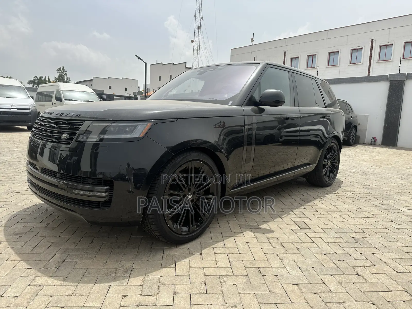 Land Rover Range Rover Vogue 2023 Black