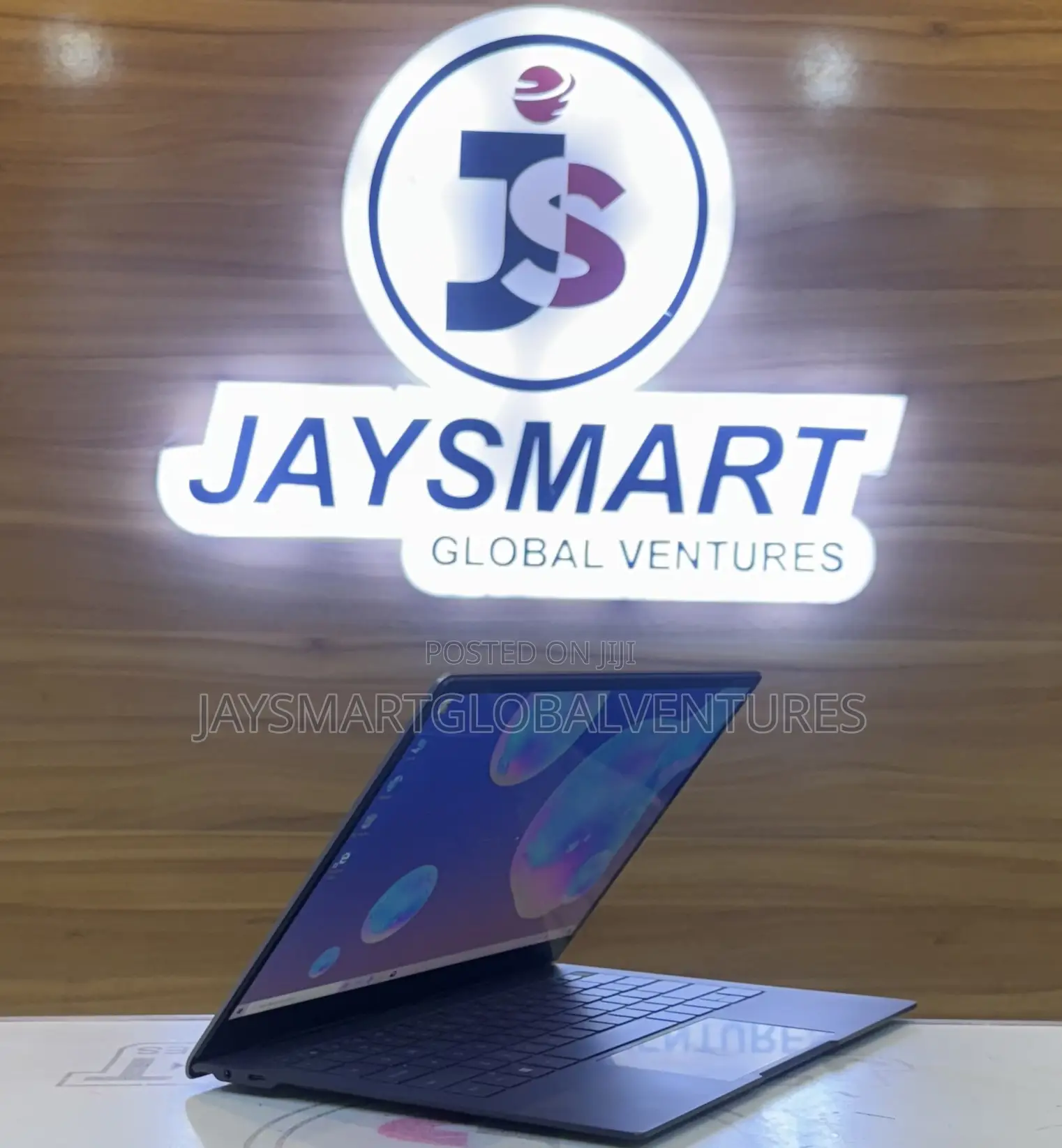 Samsung Galaxy Book5 Pro 8GB Qualcomm Snapdragon X Plus SSD 256GB