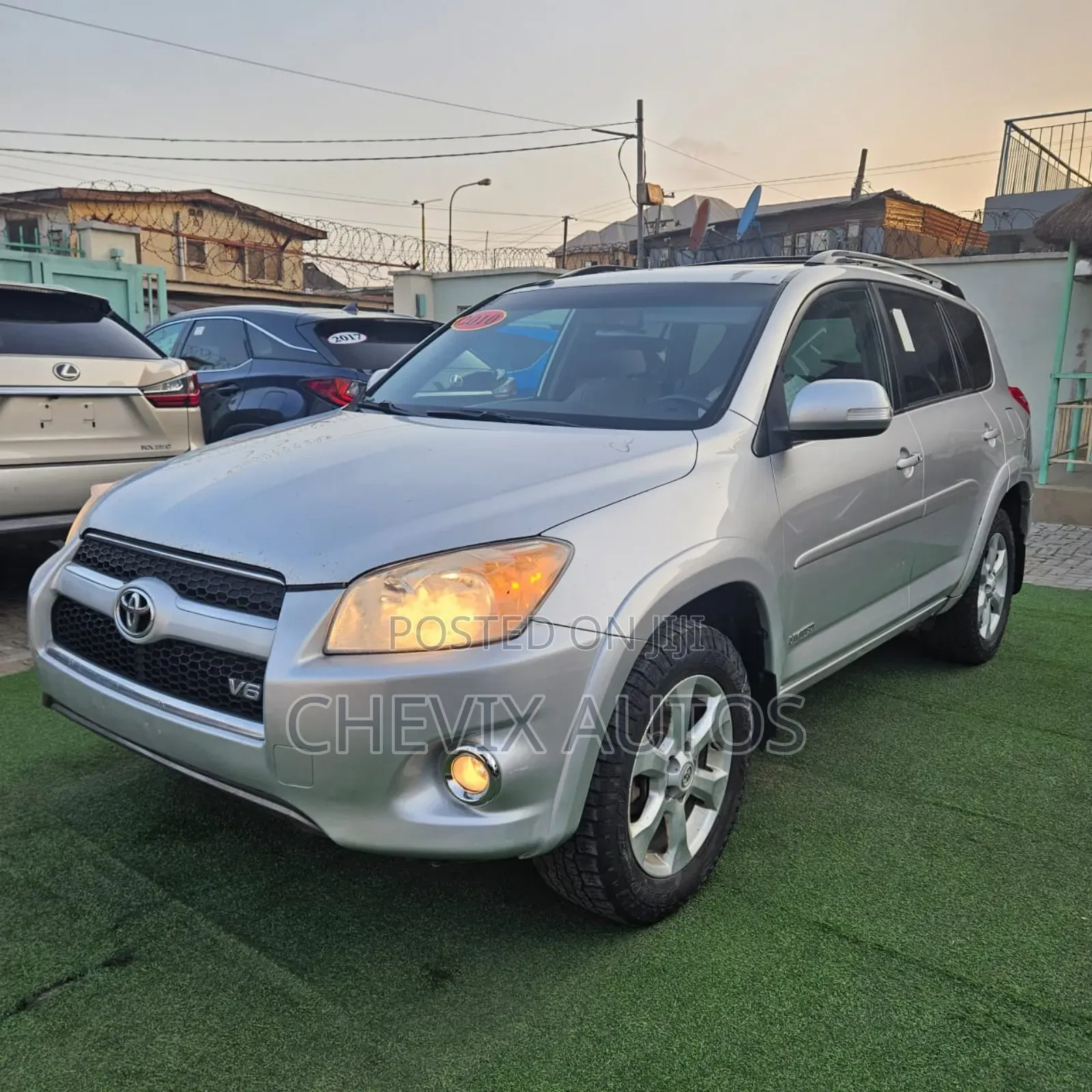 Toyota RAV4 3.5 Limited 4x4 2010 Silver