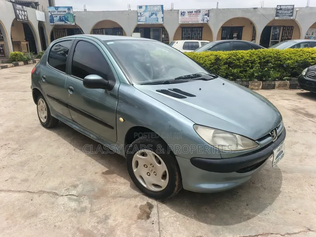 Peugeot 206 2004 Green