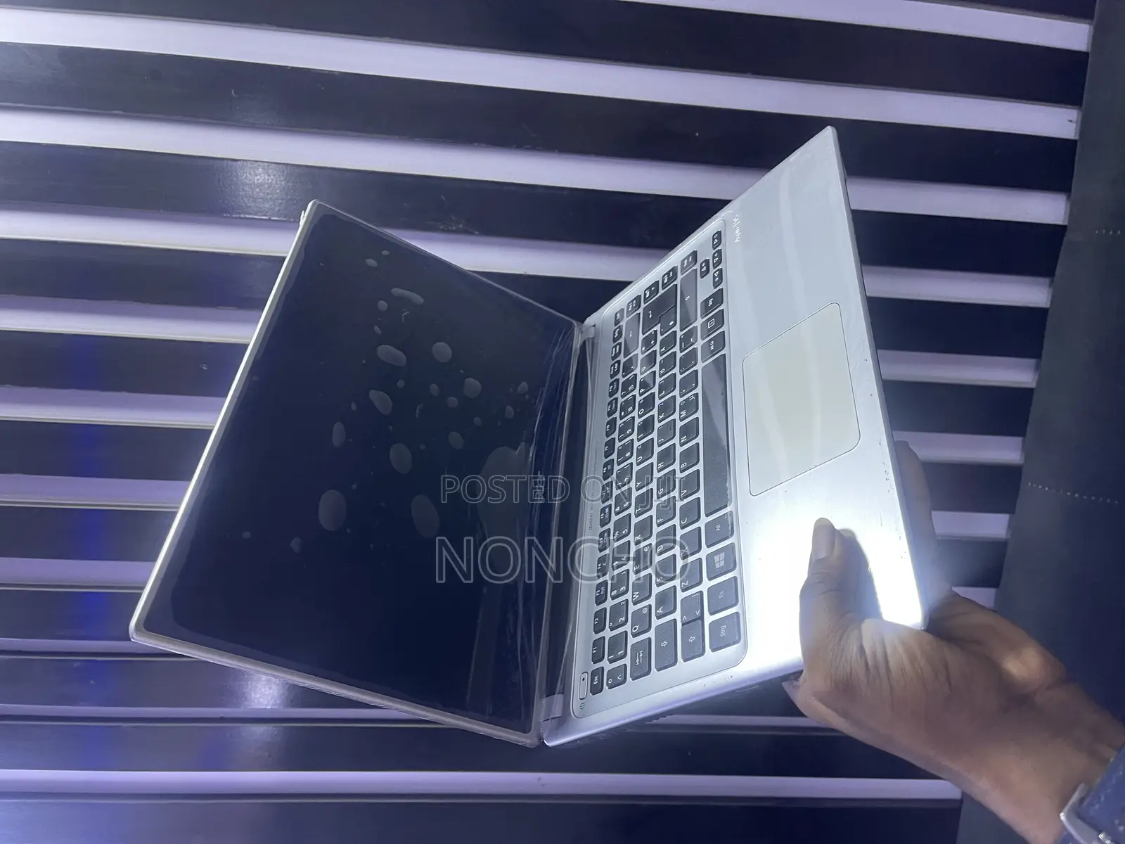 Laptop Acer Aspire V5-431P 8GB Intel Pentium HDD 500GB