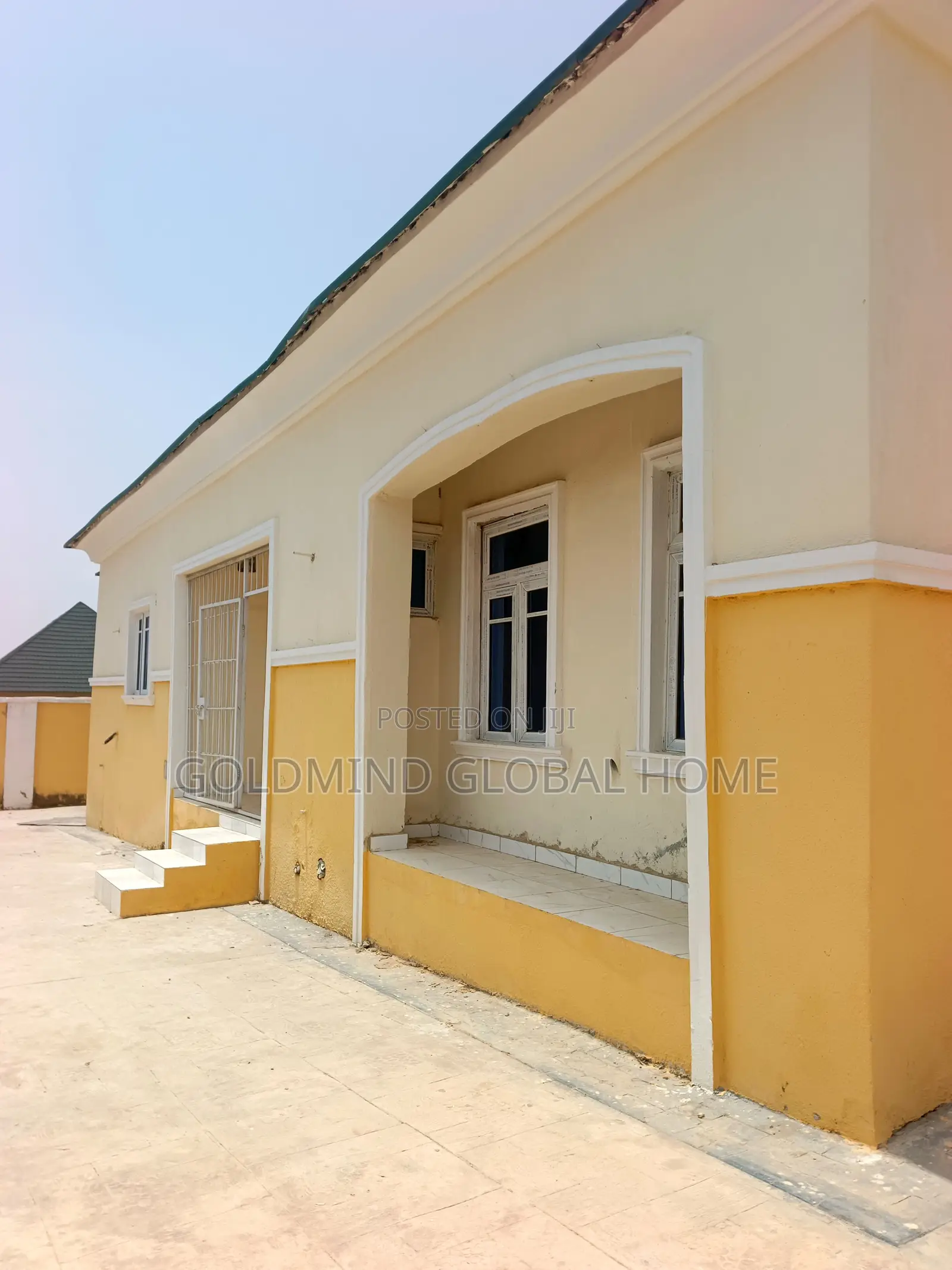3bdrm Bungalow in Goldmind Estate, FHA for sale