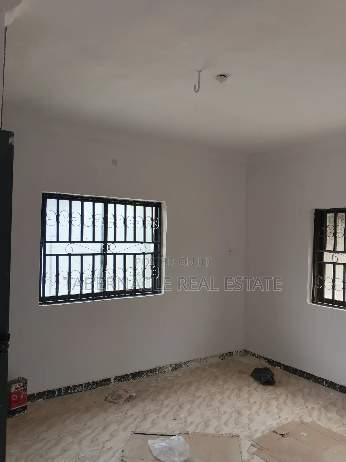 2bdrm Apartment in Fakoyabi, Ebute for rent