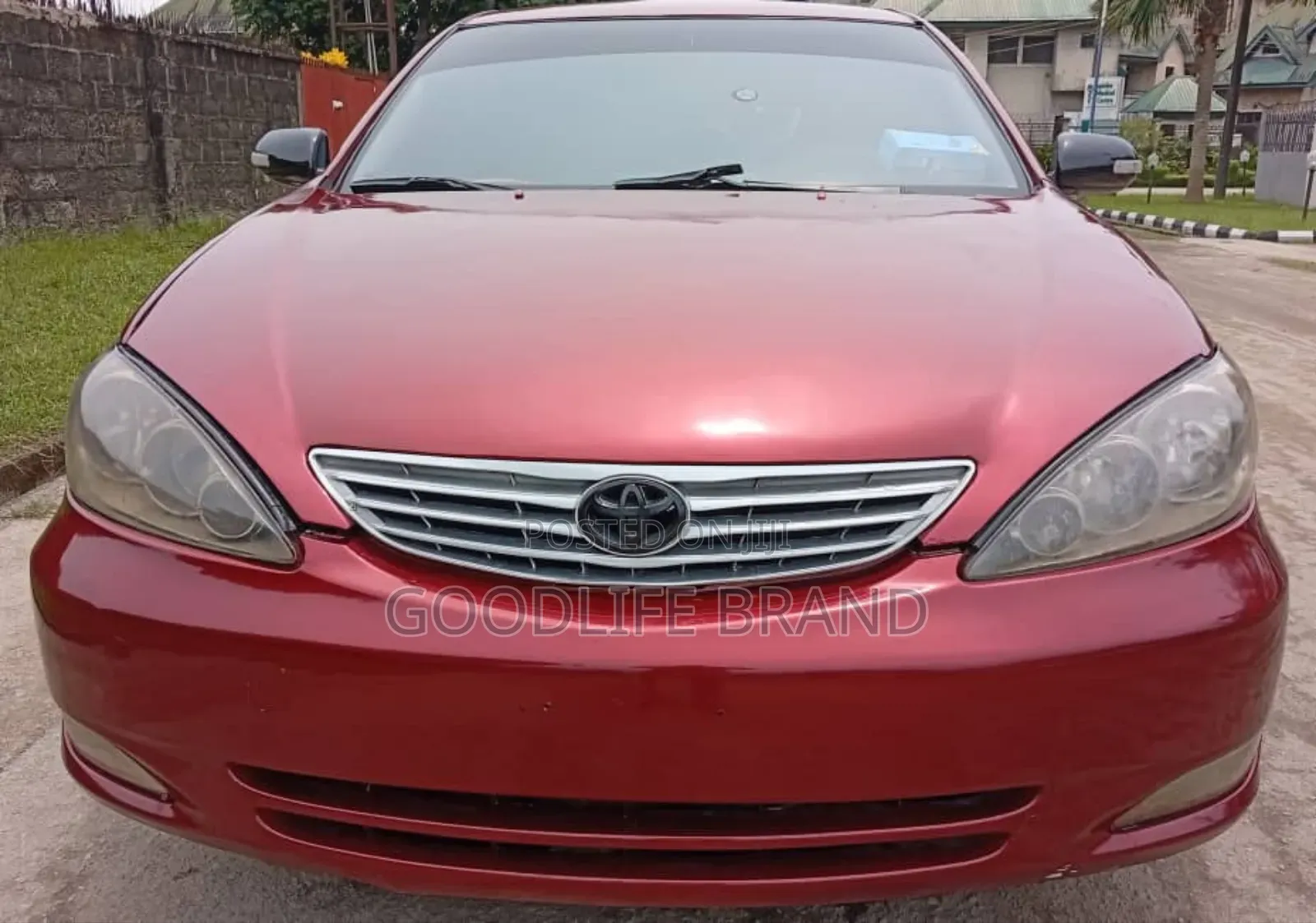 Toyota Camry XLE V6 4dr Sedan (3.0L 6cyl 5A) 2005 Red