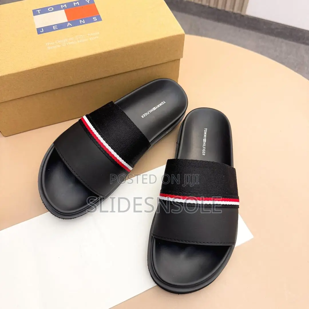 Tommy Hilfiger Signature Cross-Strap Slides