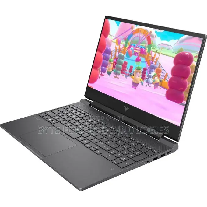 New Laptop HP Victus 15 24GB Intel Core i7 SSD 1T