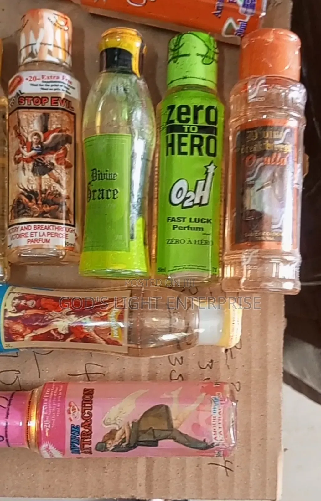 All Types of Pocket Perfumes