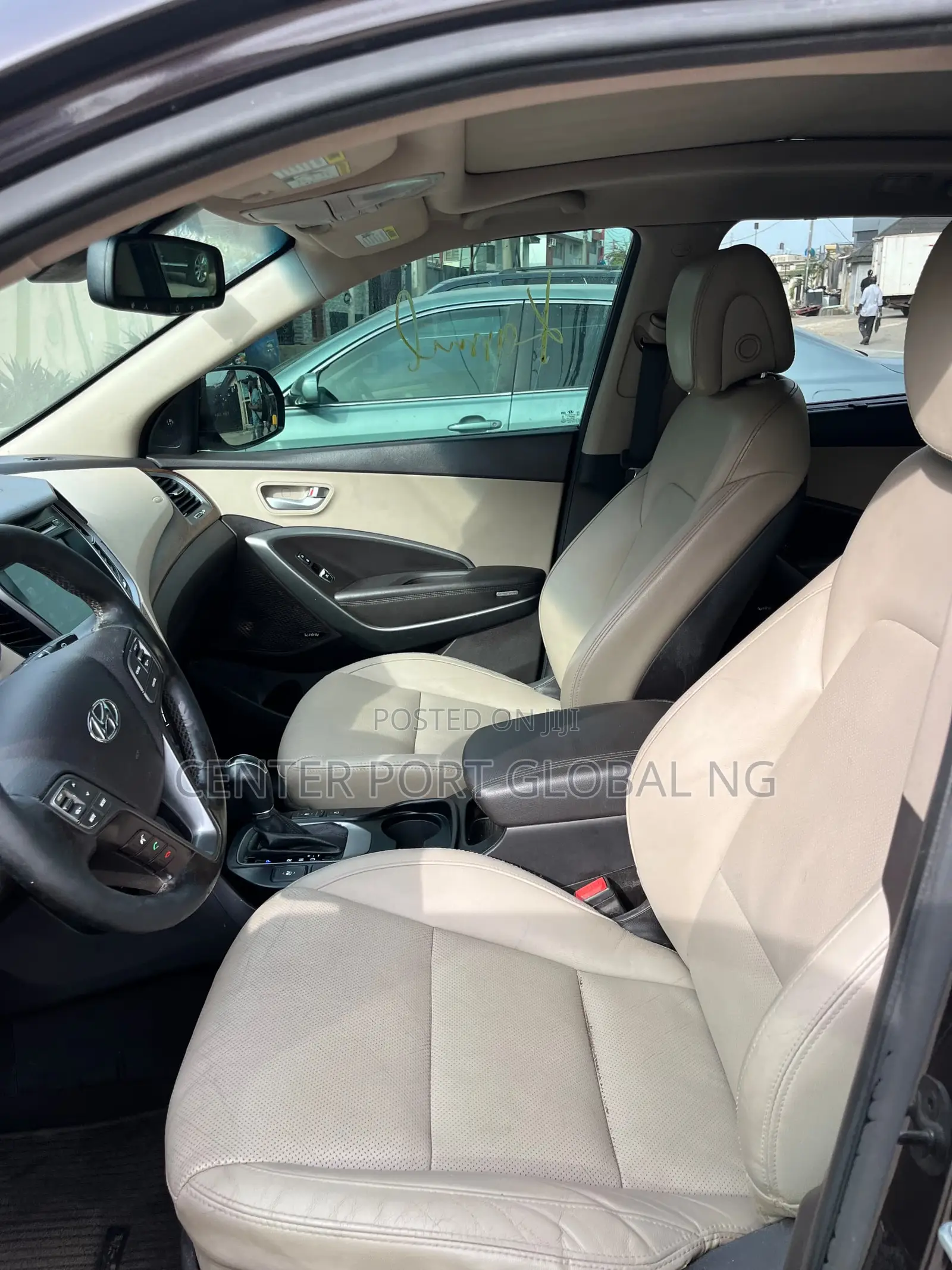 Hyundai Santa Fe SE Ultimate FWD 2018 Brown