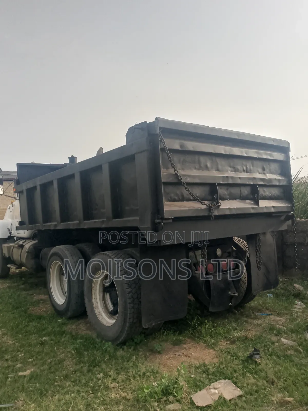 Tipper Truck