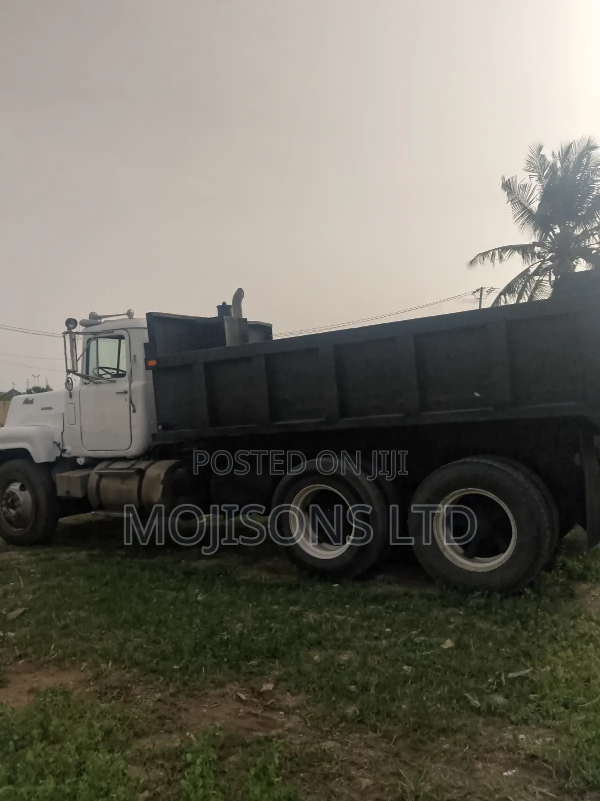 Tipper Truck