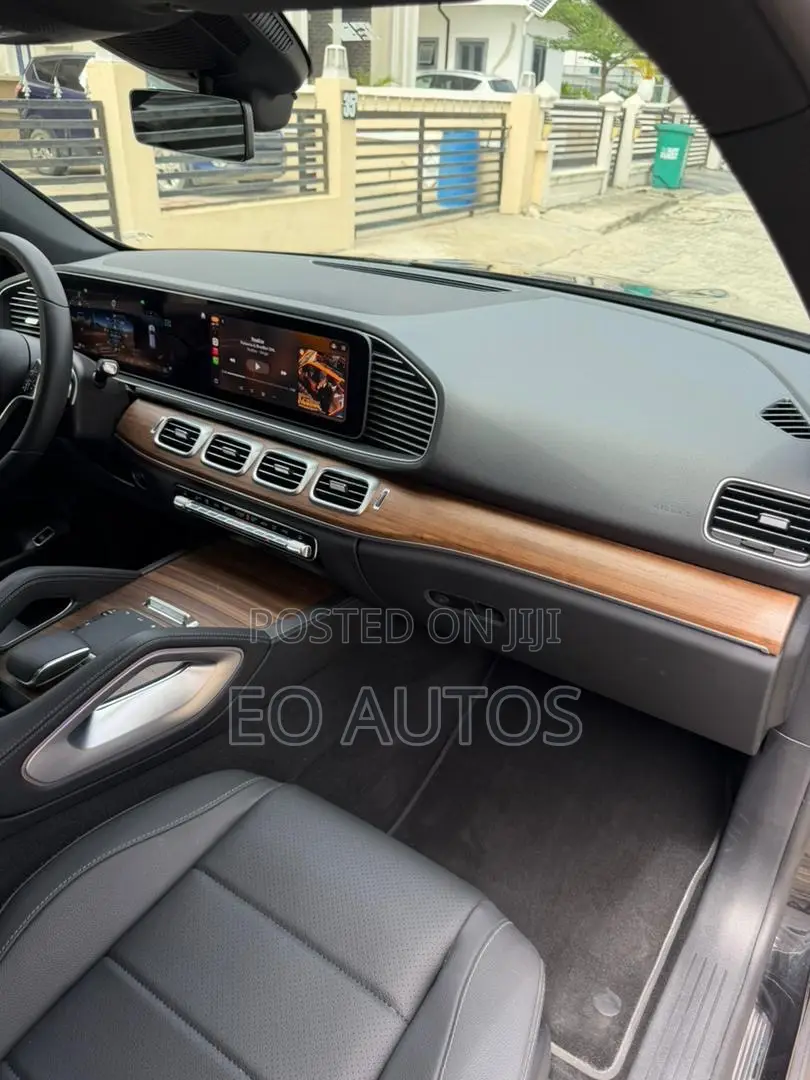 Mercedes-Benz GLE-Class GLE 350 4MATIC AWD 2025 Black
