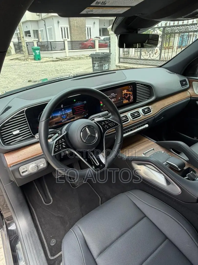 Mercedes-Benz GLE-Class GLE 350 4MATIC AWD 2025 Black