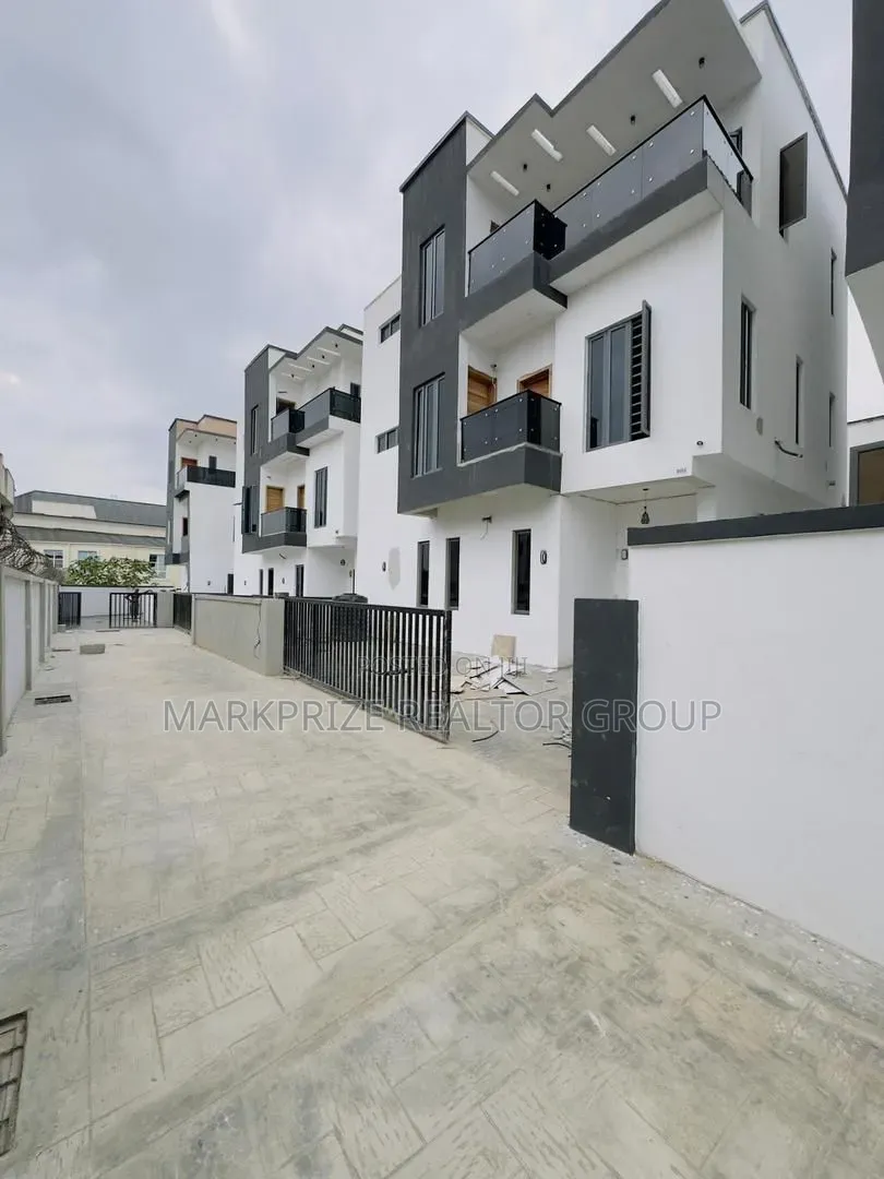 4bdrm Duplex in Magodo Gra Phase 1 for sale