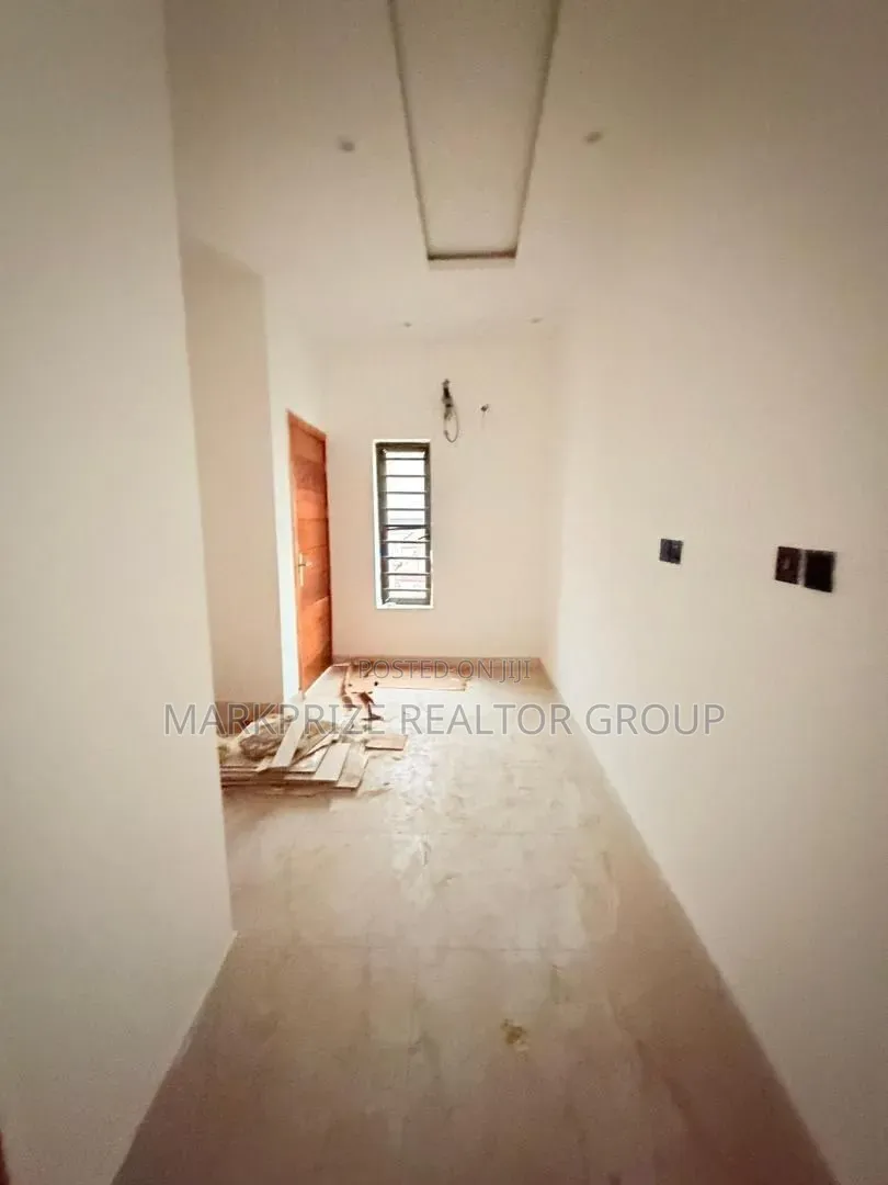 4bdrm Duplex in Magodo Gra Phase 1 for sale