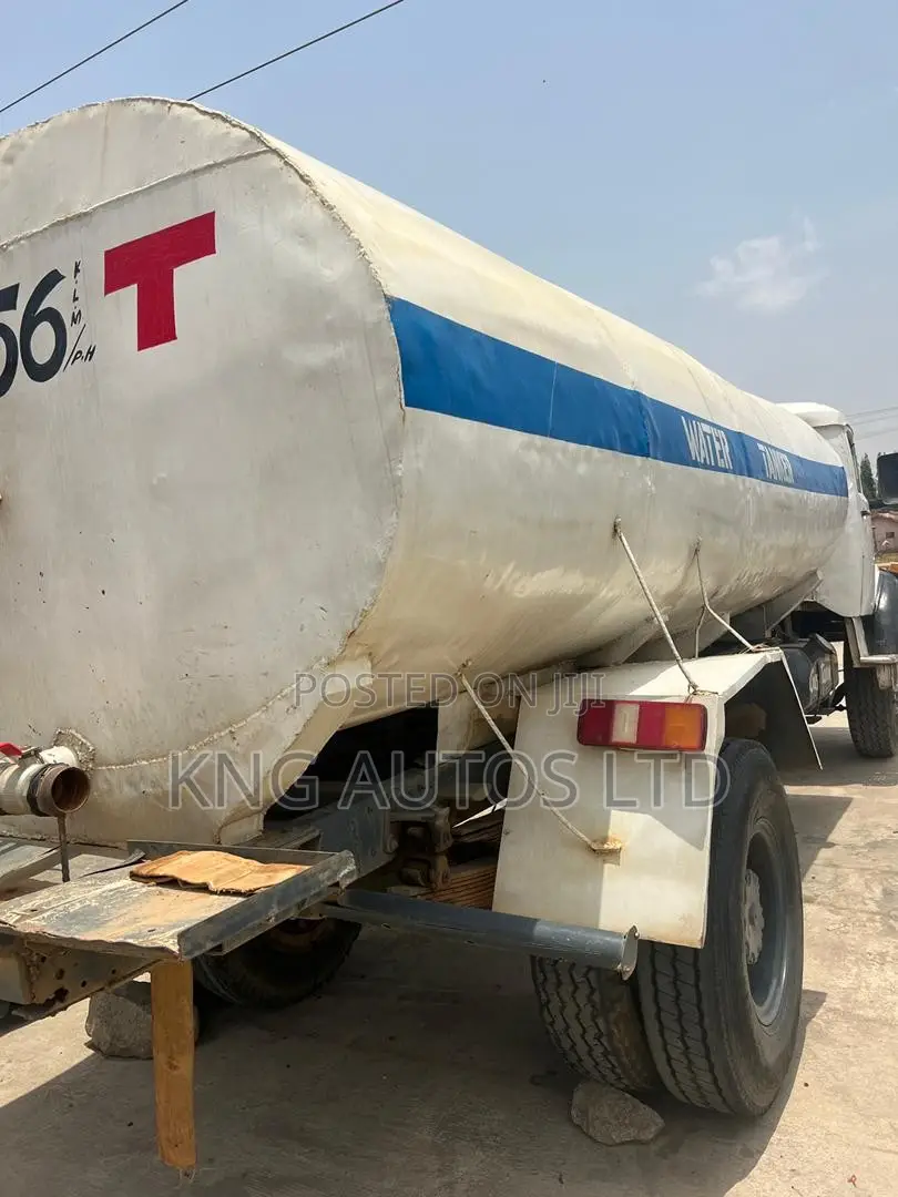 Mercedes Water Tanker