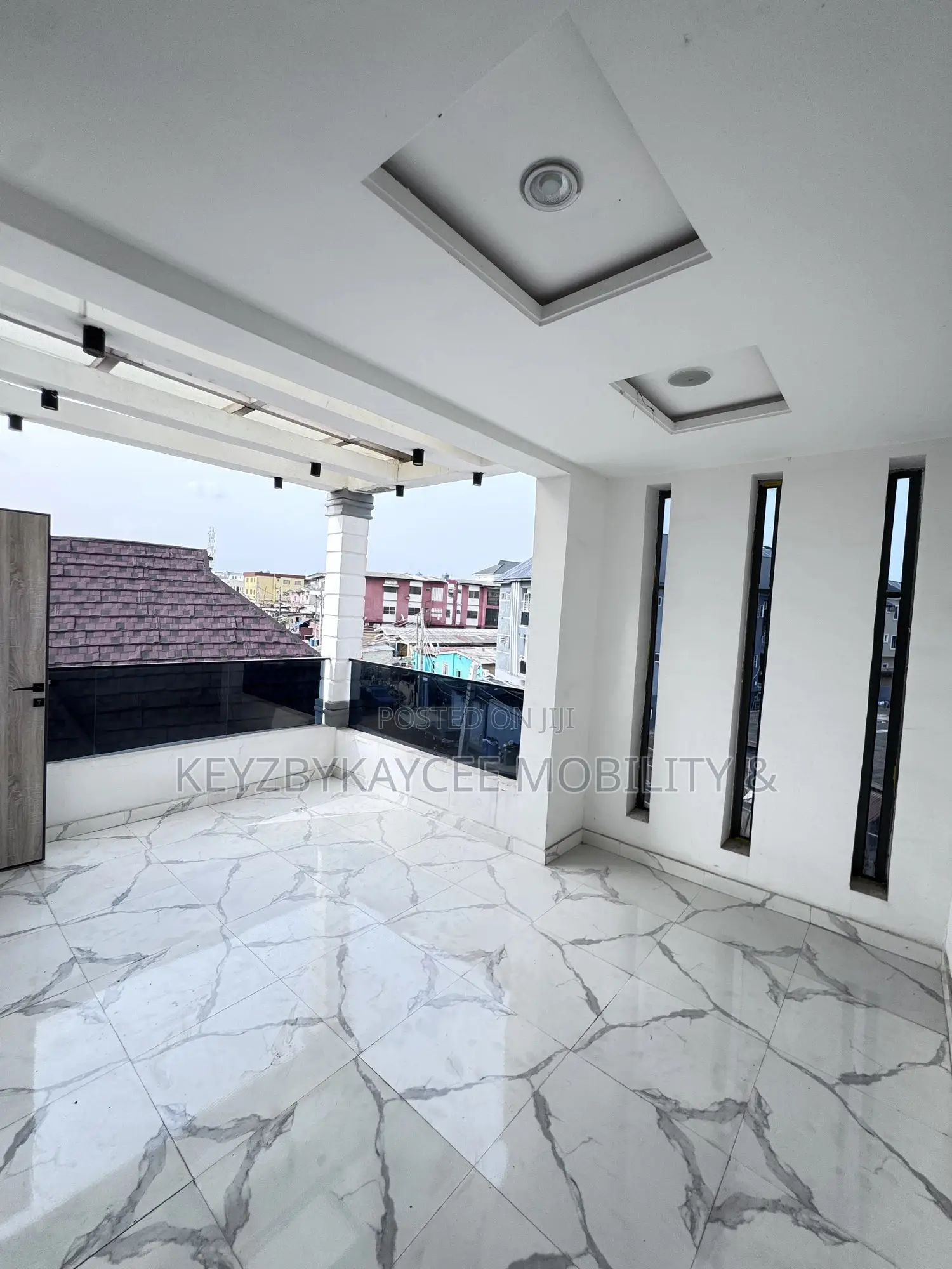 3bdrm Duplex in Ogudu for sale