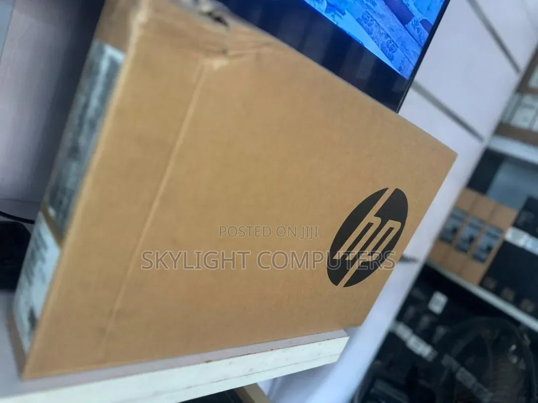 New Laptop HP ProBook 440 G10 16GB Intel Core i7 SSD 512GB