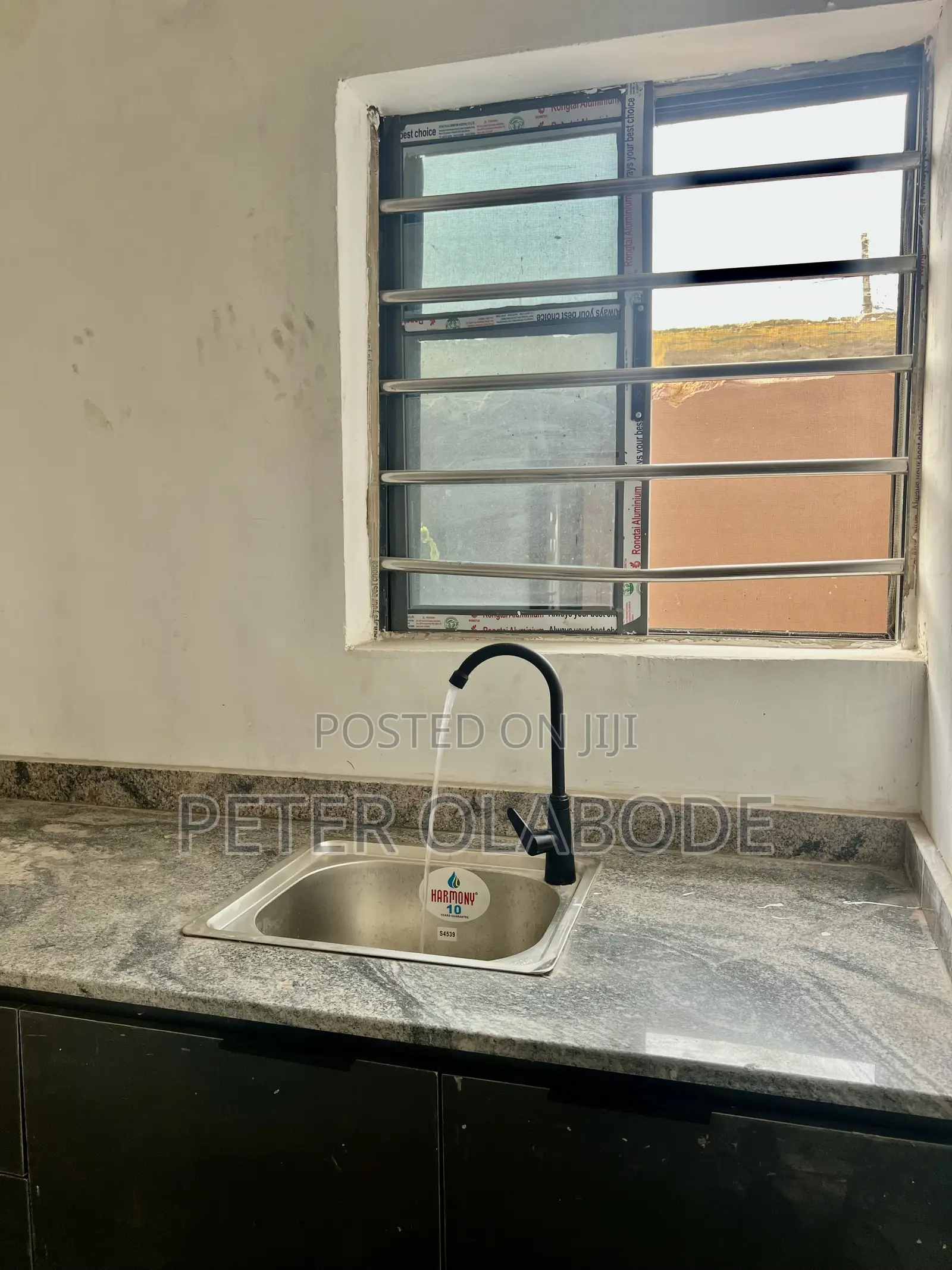 Studio Apartment in Bariga / Shomolu for rent