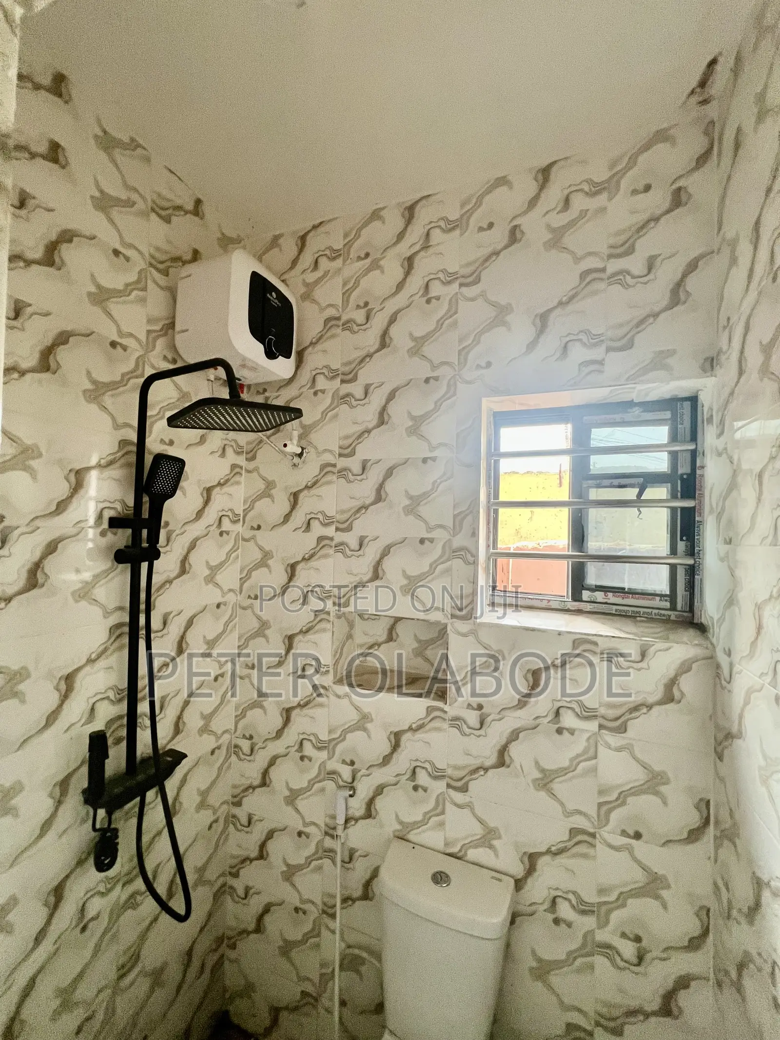 Studio Apartment in Bariga / Shomolu for rent