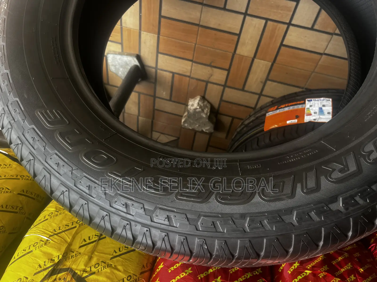265/60/20 Bridgestone.,