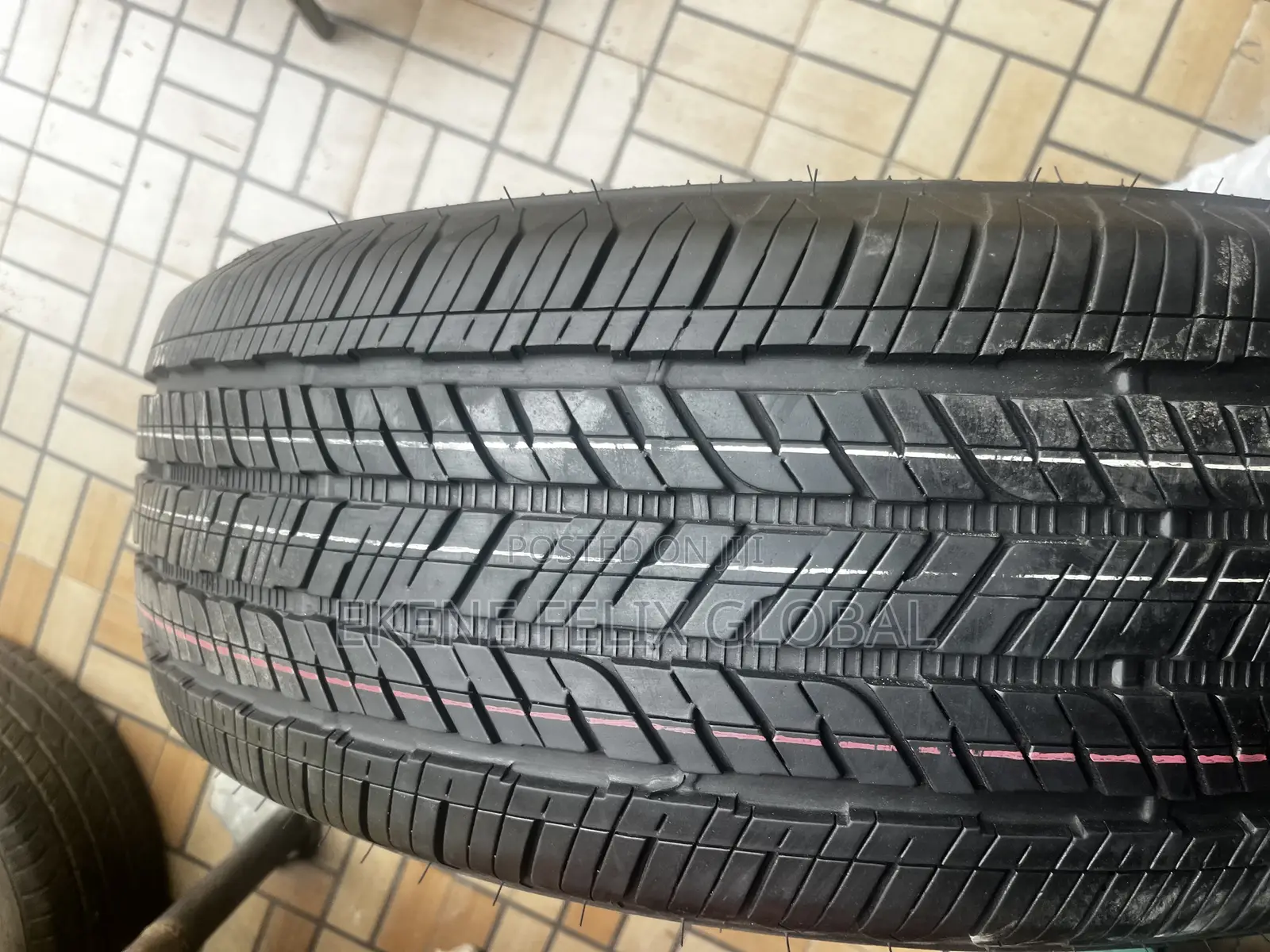 265/60/20 Bridgestone.,